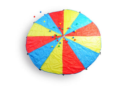 Jeu parachute - jeu de coopération - jeu extérieur - jeu motricité