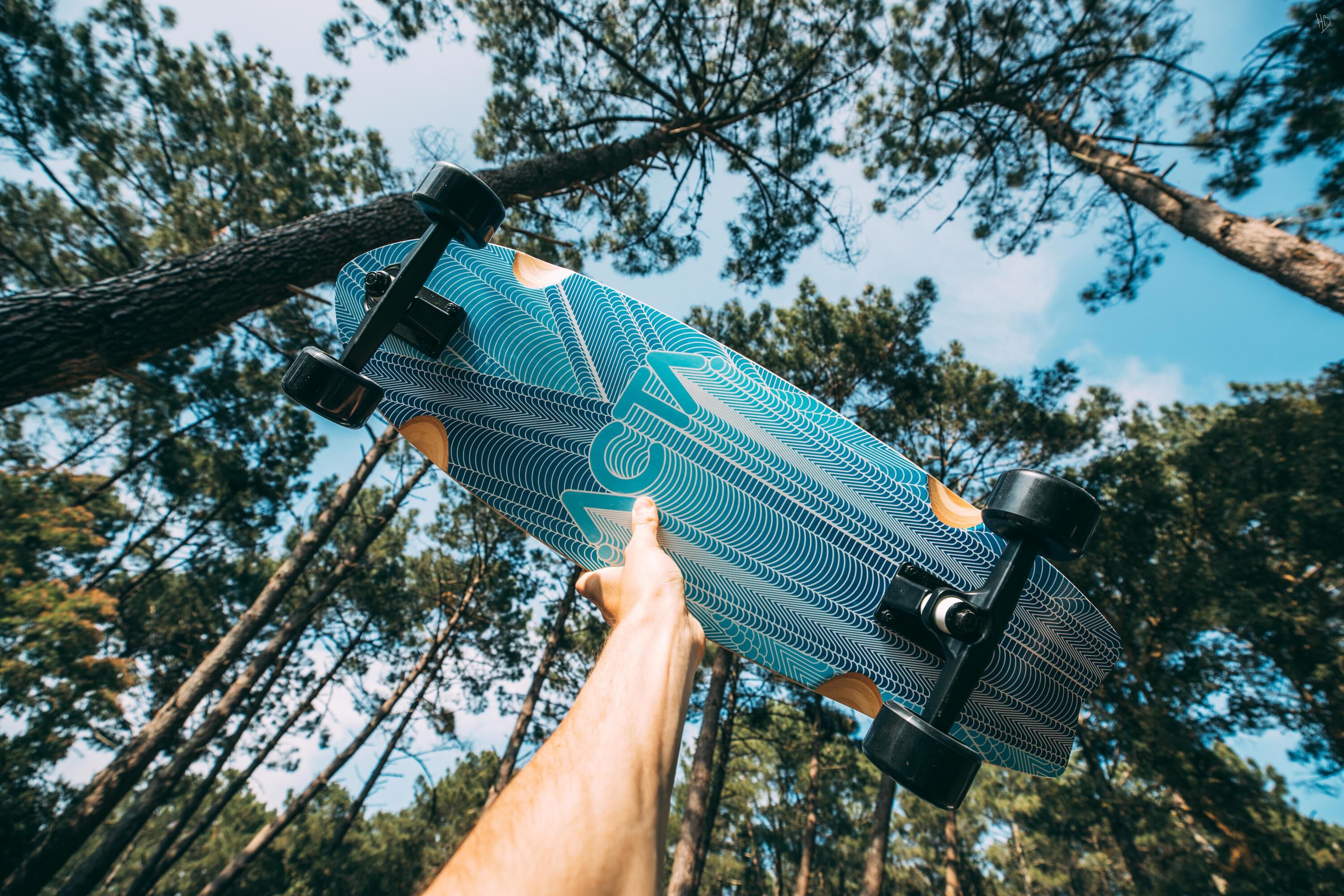 Surfskate Glitch 32" – Azul | Surfskate completo para carving de 7 láminas 4/8