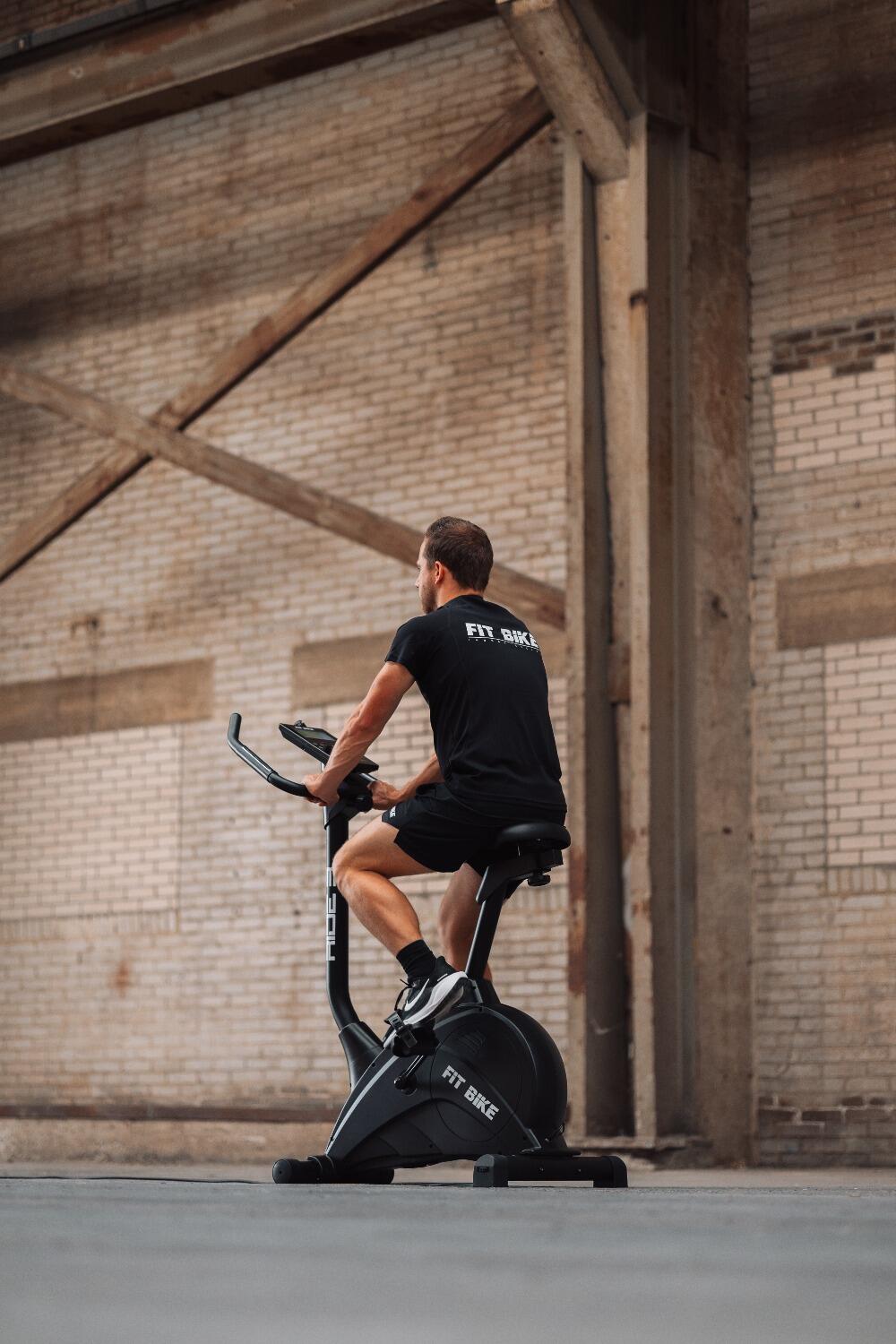 Ride 3 iPlus - Vélo d'appartement 7/7