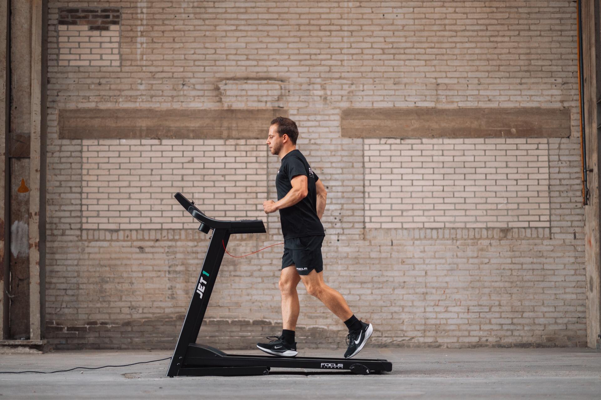 Jet 1 iPlus - Loopband - Opklapbaar - 36 Trainingsprogramma's 6/7