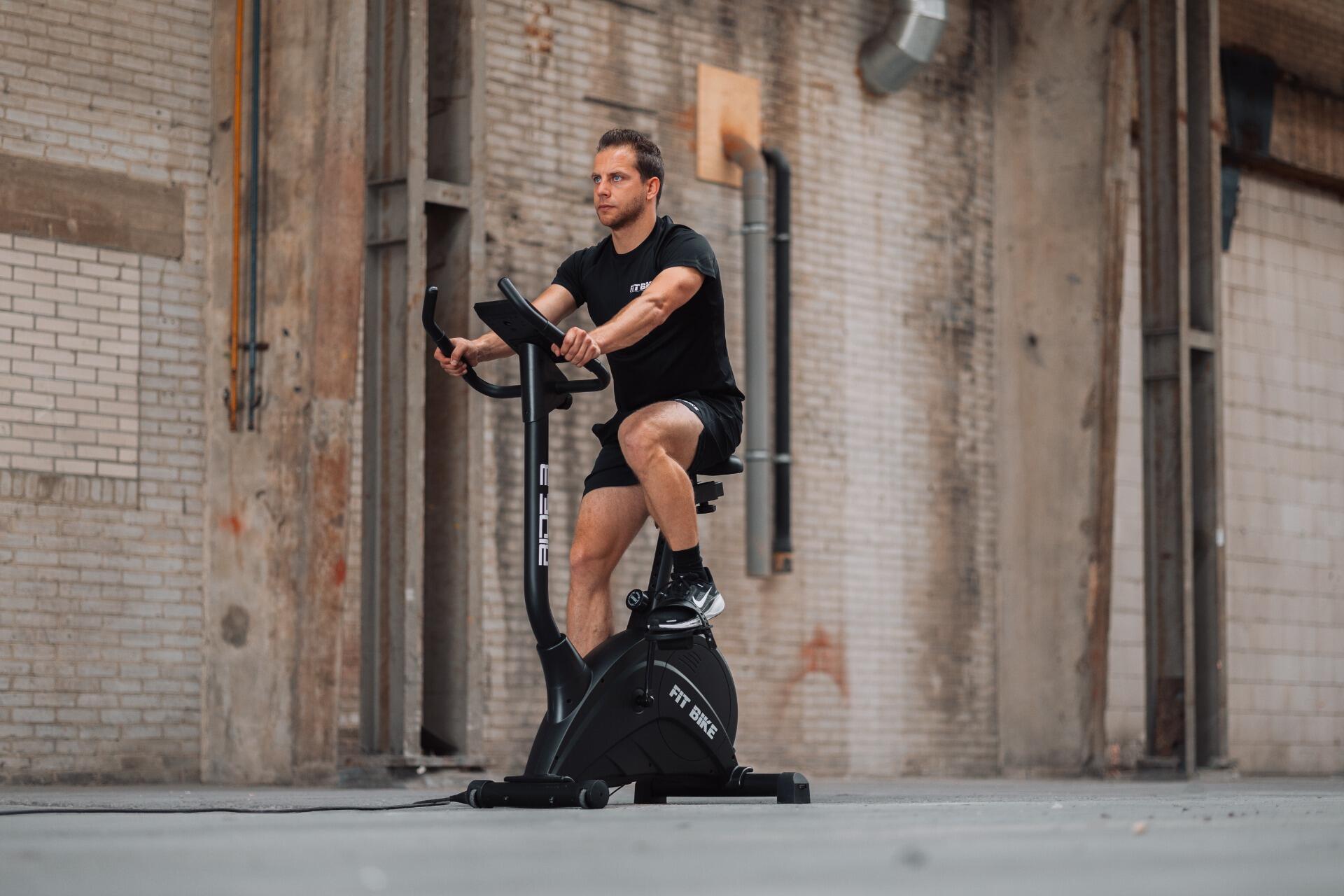 Ride 3 iPlus - Vélo d'appartement 6/7