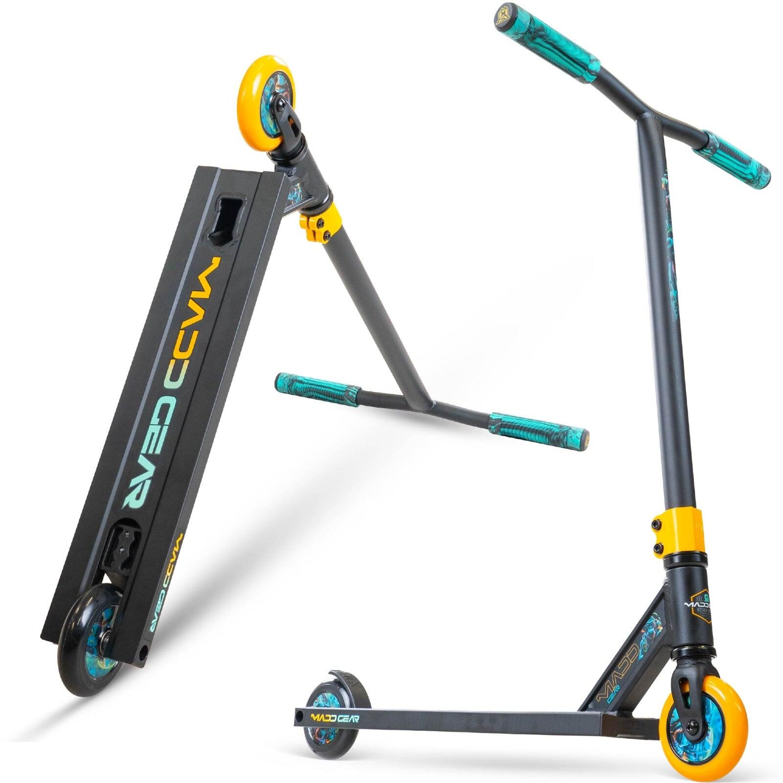 Madd Gear MG2 Obsidian Scooter DJ Rilla