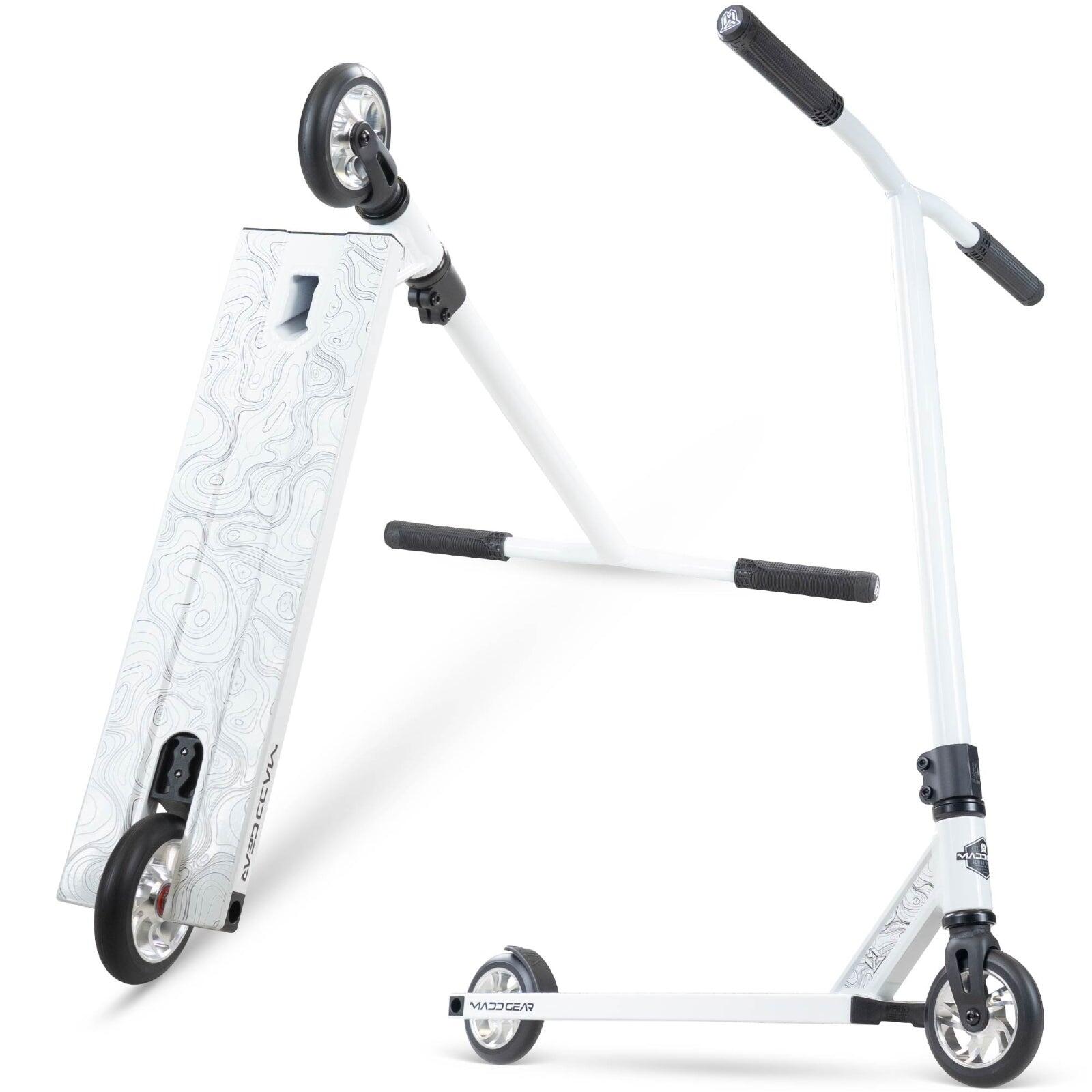 Madd Gear MG4 Titan Scooter White / White