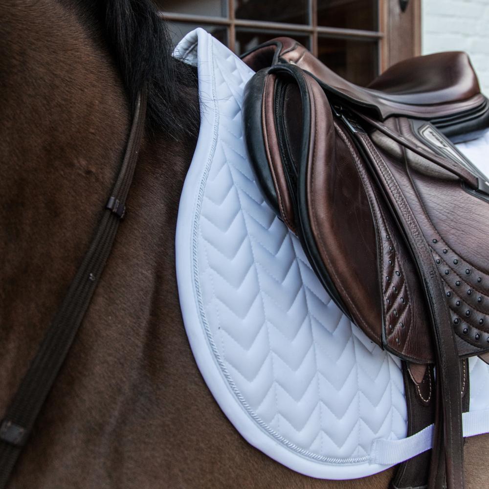 Schabracke fishbone Turnier jumping weiss 2/4