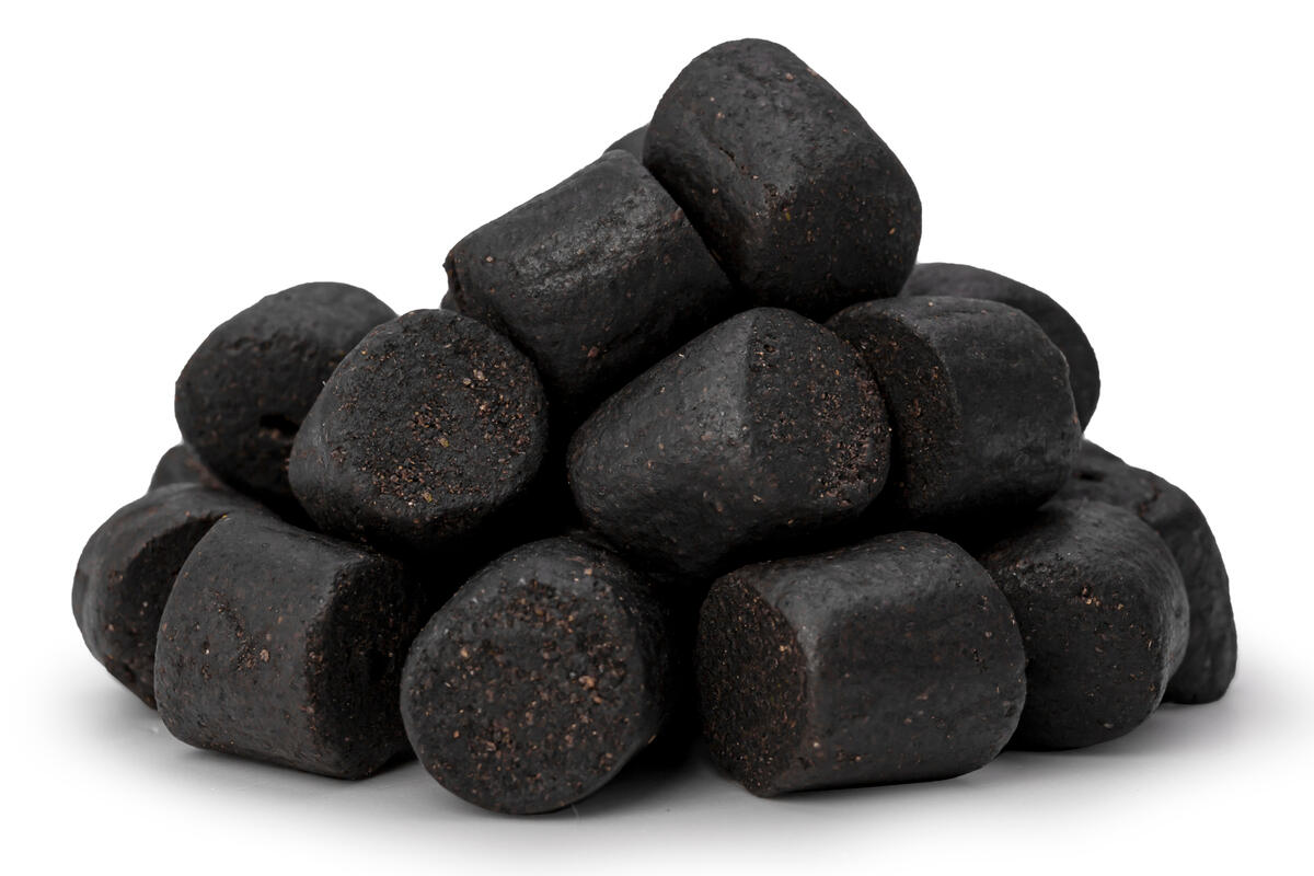 Carp Food Karper Pellets Zwarte Halibut 16mm 1kg 2/3