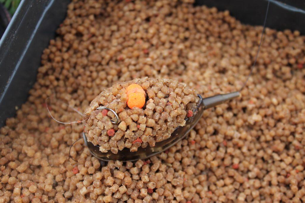 Pellet do Method /Feeder Winner 2mm/1kg - Kokosowa Słodycz 7/7