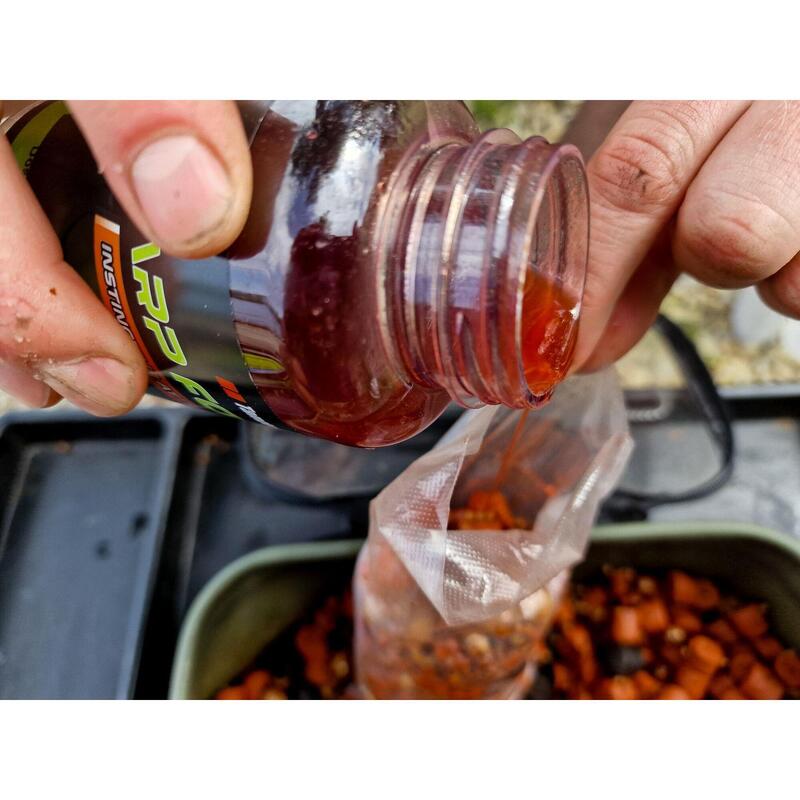 Booster do PVA Carp Food Černý Halibut 300ml