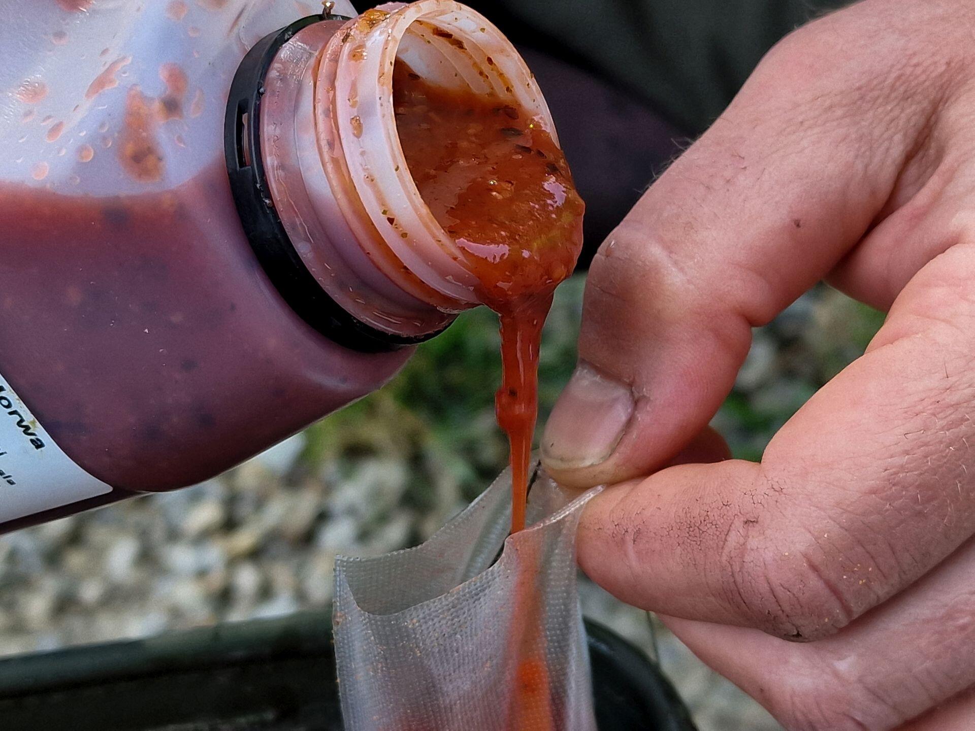 SuperFeed Liquid PVA Stick Carp Booster Milky Mulberry 1000ml 7/7