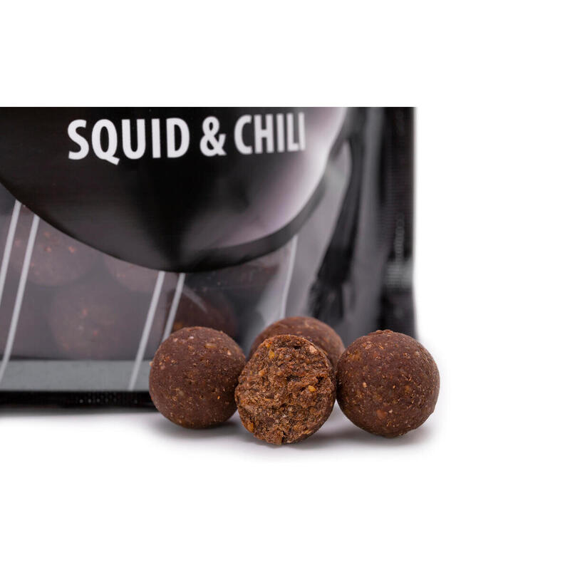 Boilies SuperFeed Pure Oliheň & Chili 18mm 1kg