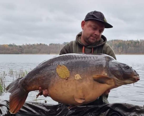 SuperFeed Liquid PVA Stick Carp Booster Milky Mulberry 1000ml 5/7