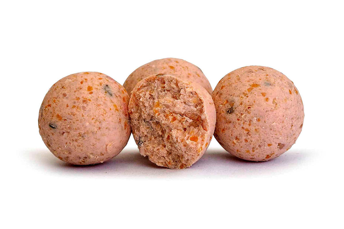 Kulki proteinowe SuperFeed Pure 18mm/1 kg Strawberry Cream