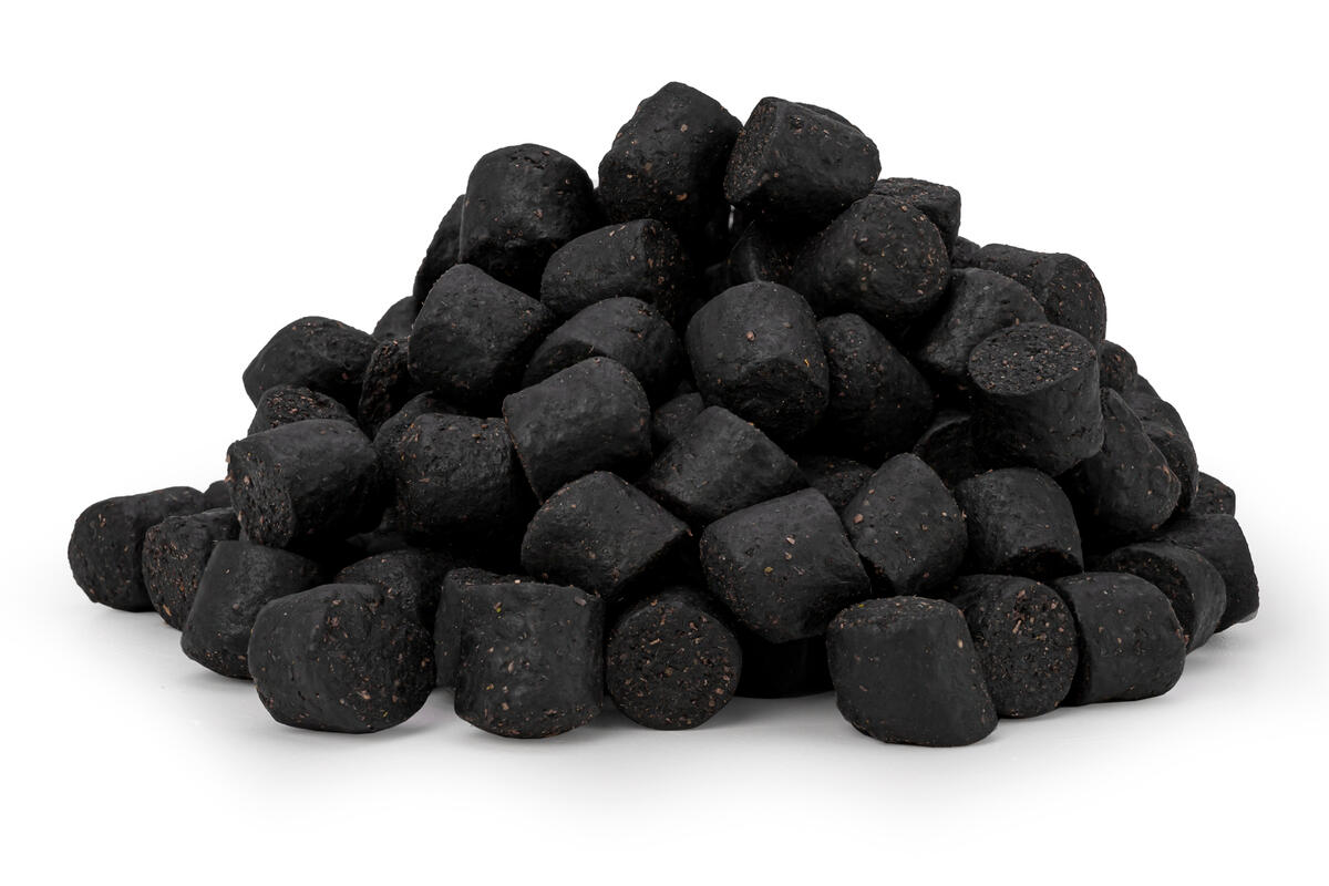 Pellet karpiowy Carp Food Ultra Fish Pellet Czarny Halibut 6mm /5kg