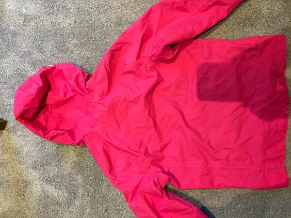 Entre Particuliers - Veste imperméable 6 ans 2/4