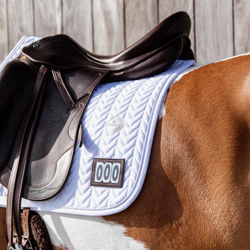 Tapis fishbone compétition dressage blanc 2/4