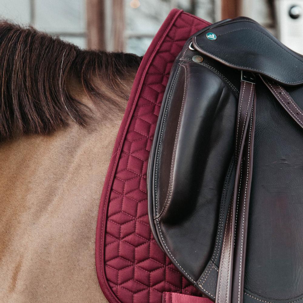 Tapis de selle classic dressage bordeaux 4/5
