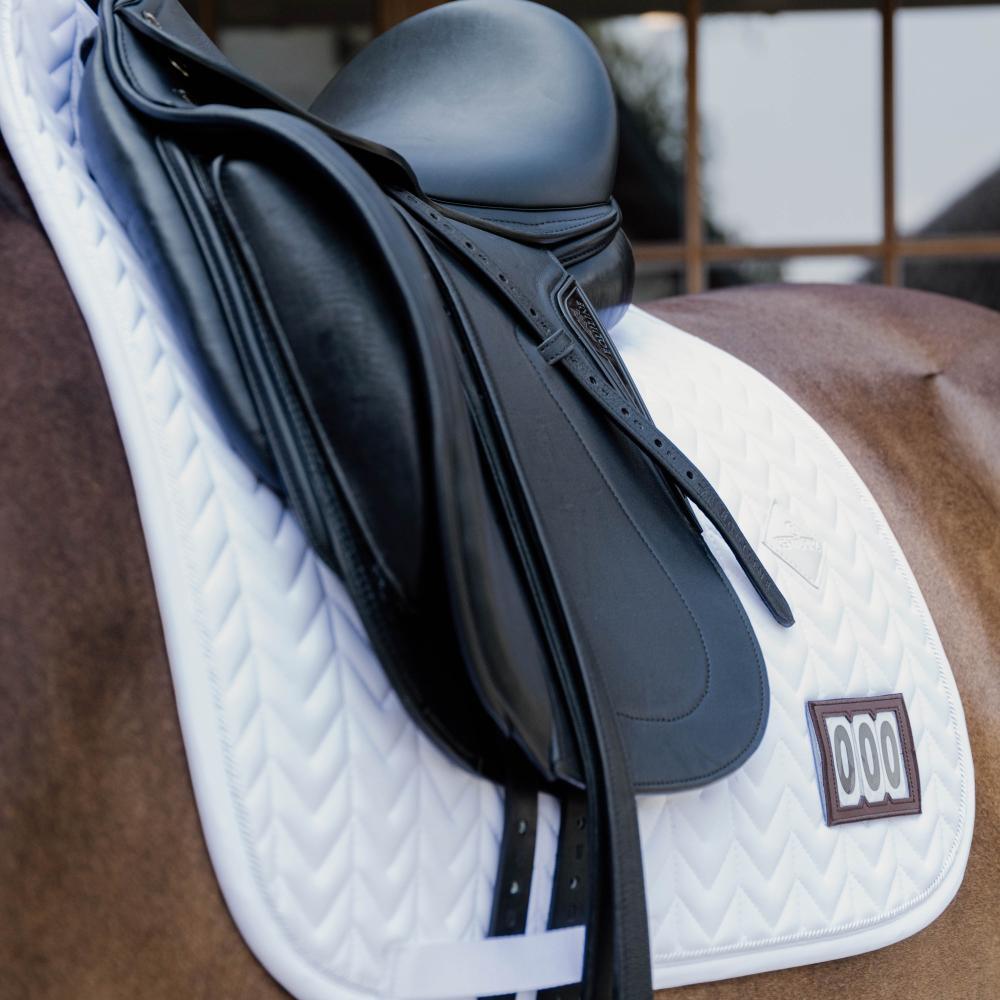 Tapis fishbone compétition avec 2 numbre dressage blanc 4/4