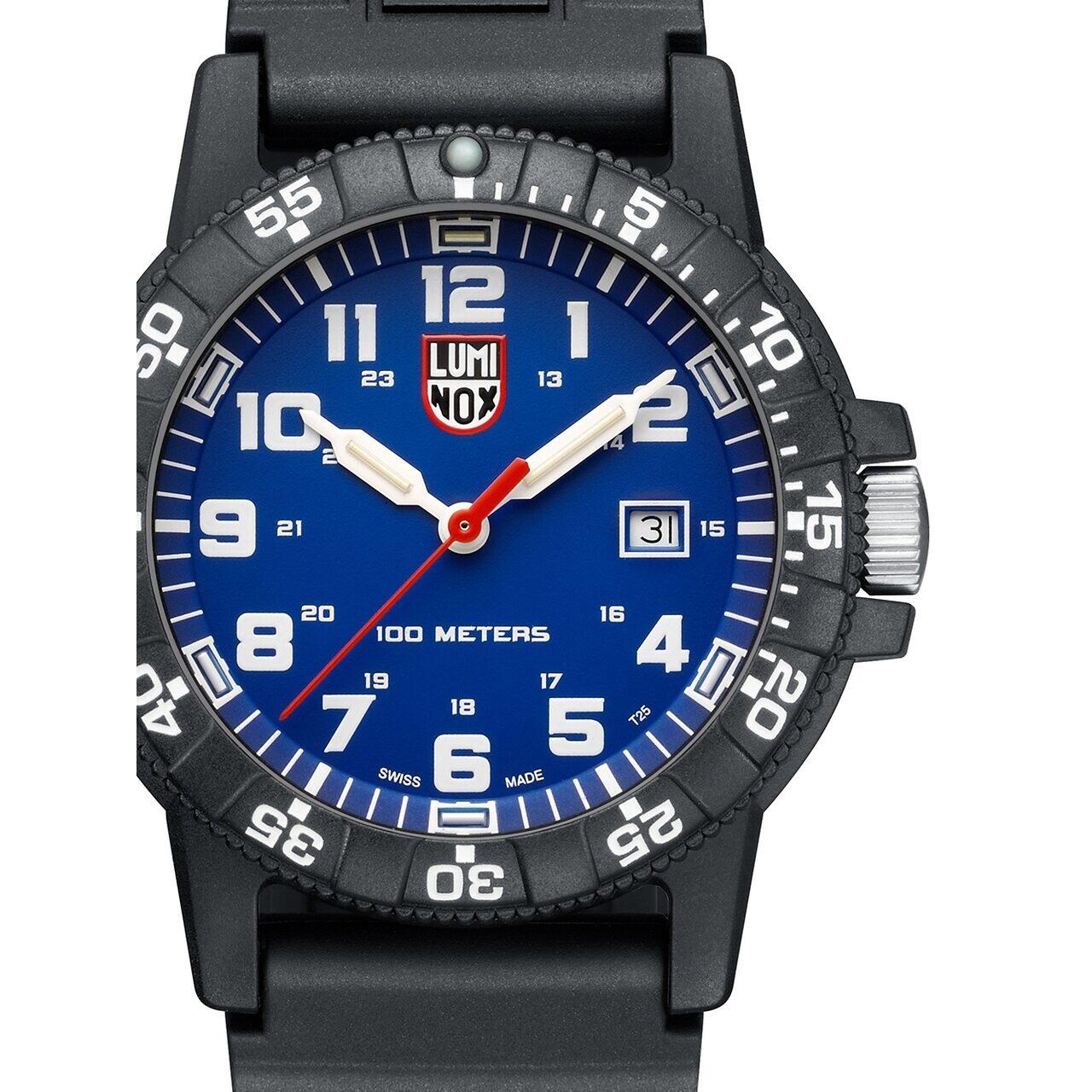 LUMINOX picture