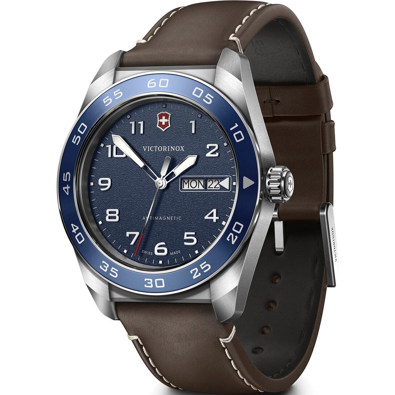 VICTORINOX picture