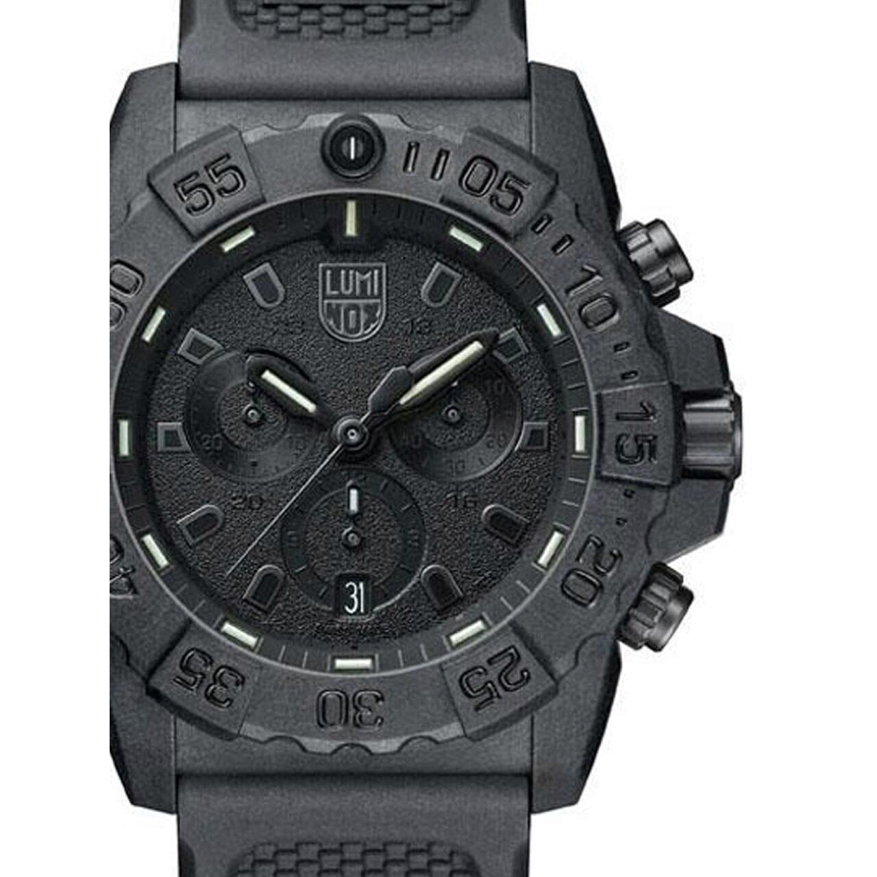 LUMINOX picture