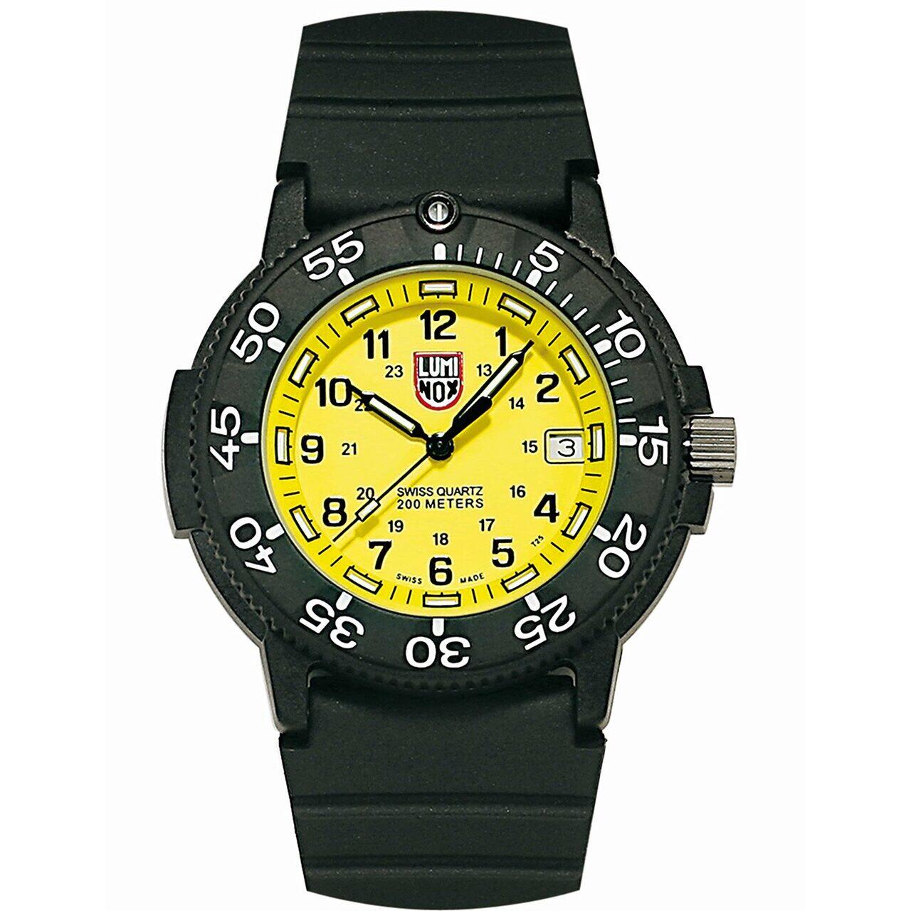 LUMINOX picture