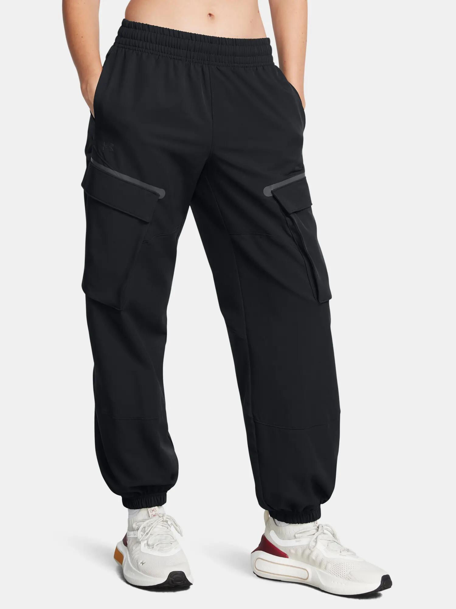 UNDER ARMOUR picture