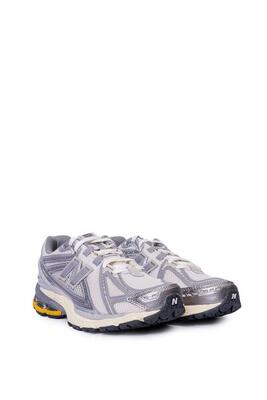Sneakers unisex 1906r