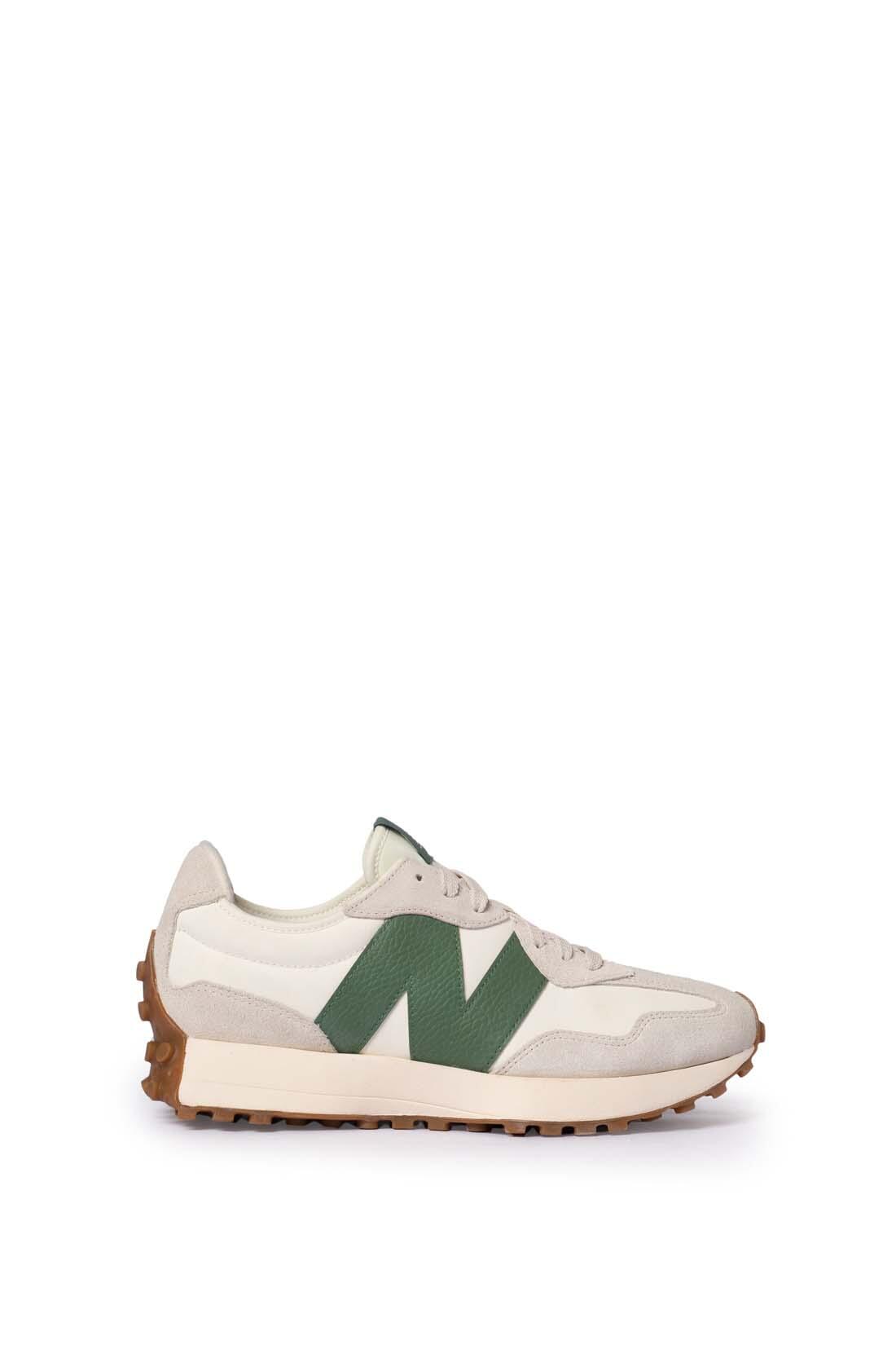 NEW BALANCE picture