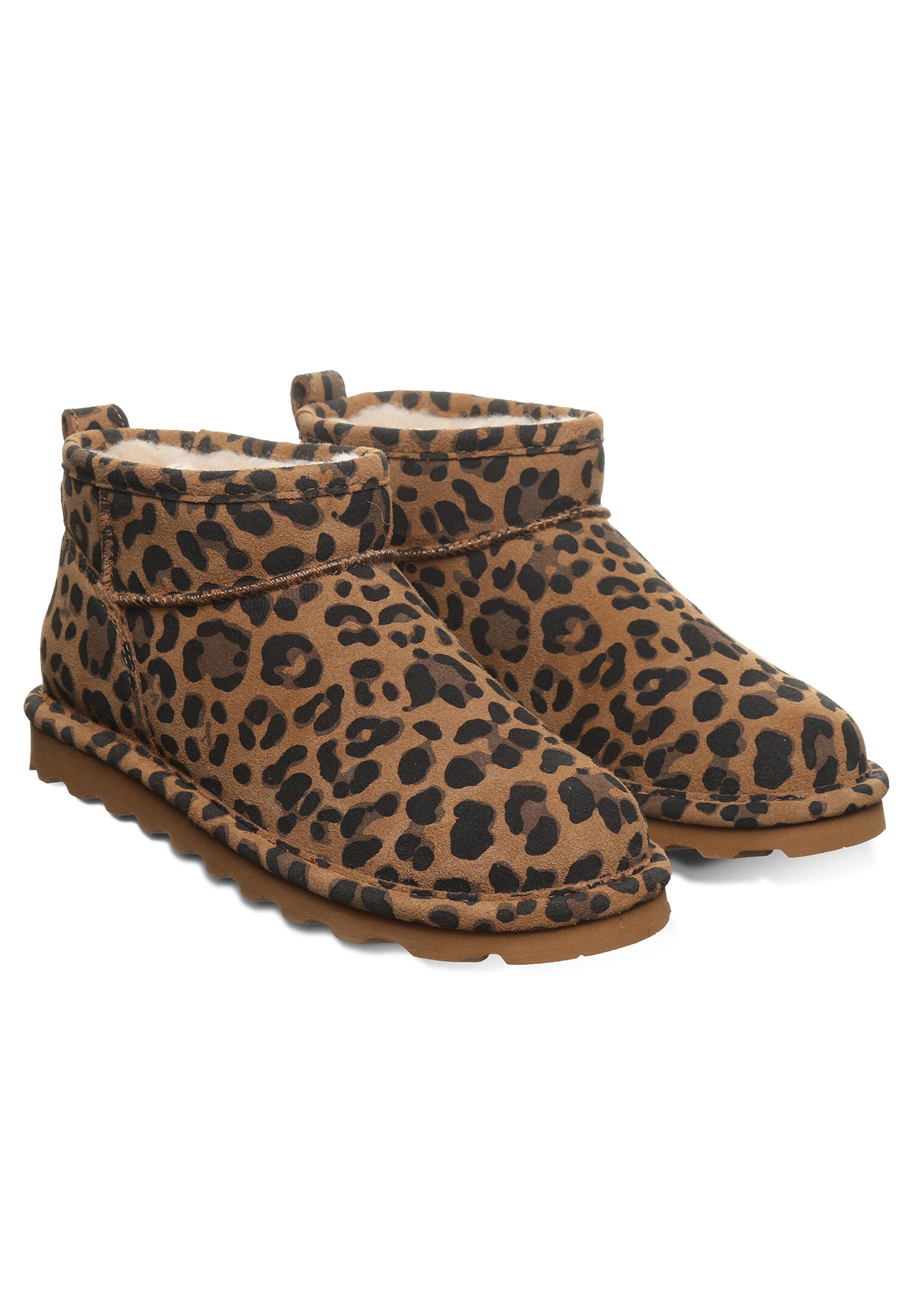 BEARPAW picture