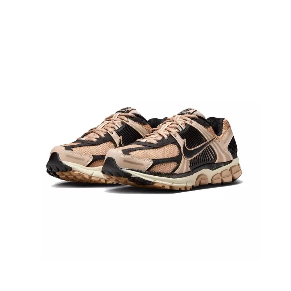 Basket Nike W VOMERO 5 2/7
