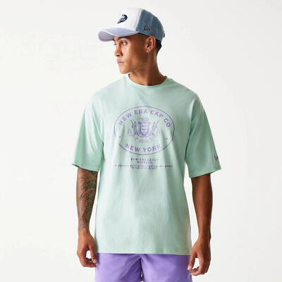 Oversized t-shirt new era crest graphic