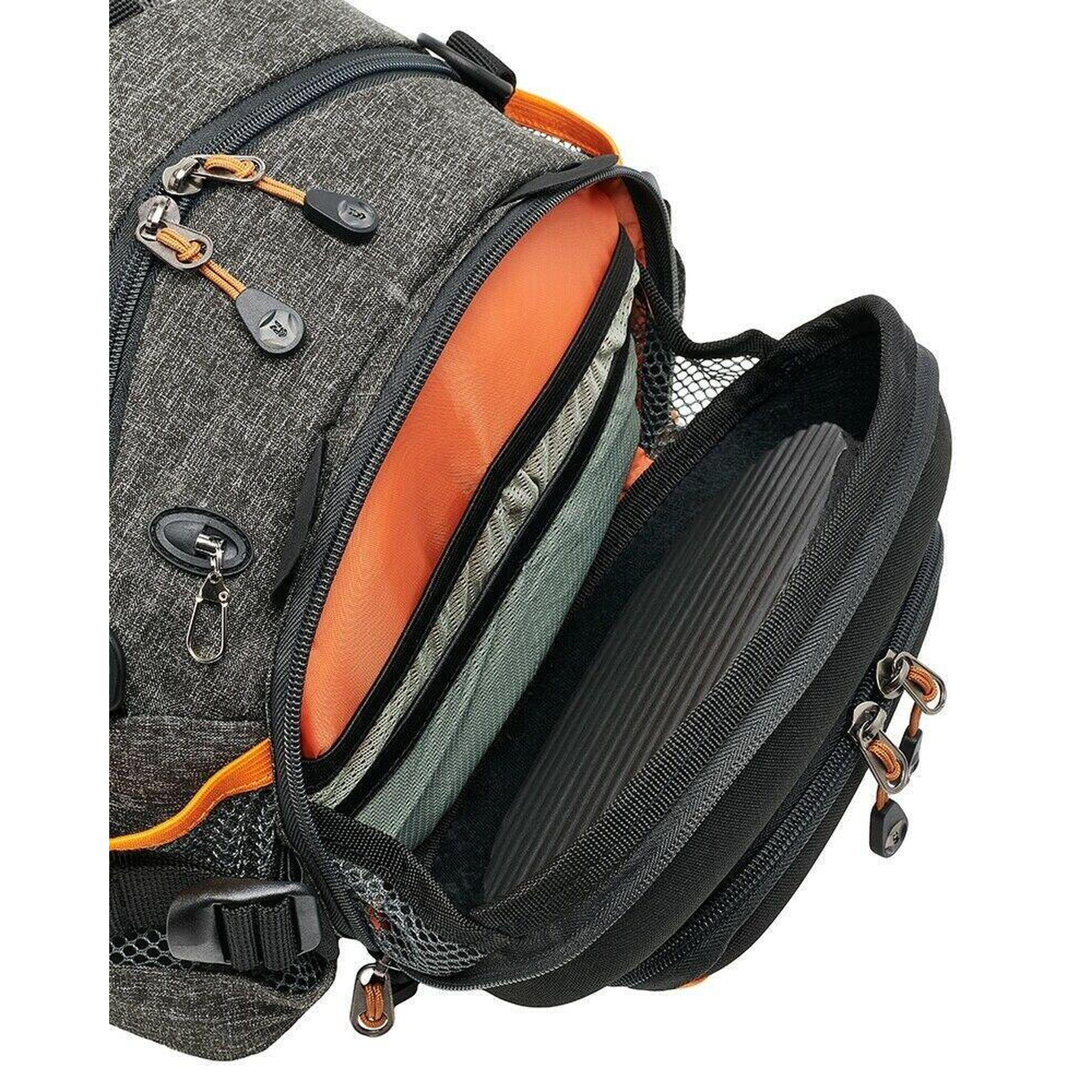 BORSETA PENTRU ACCESORII PESCUIT DAIWA