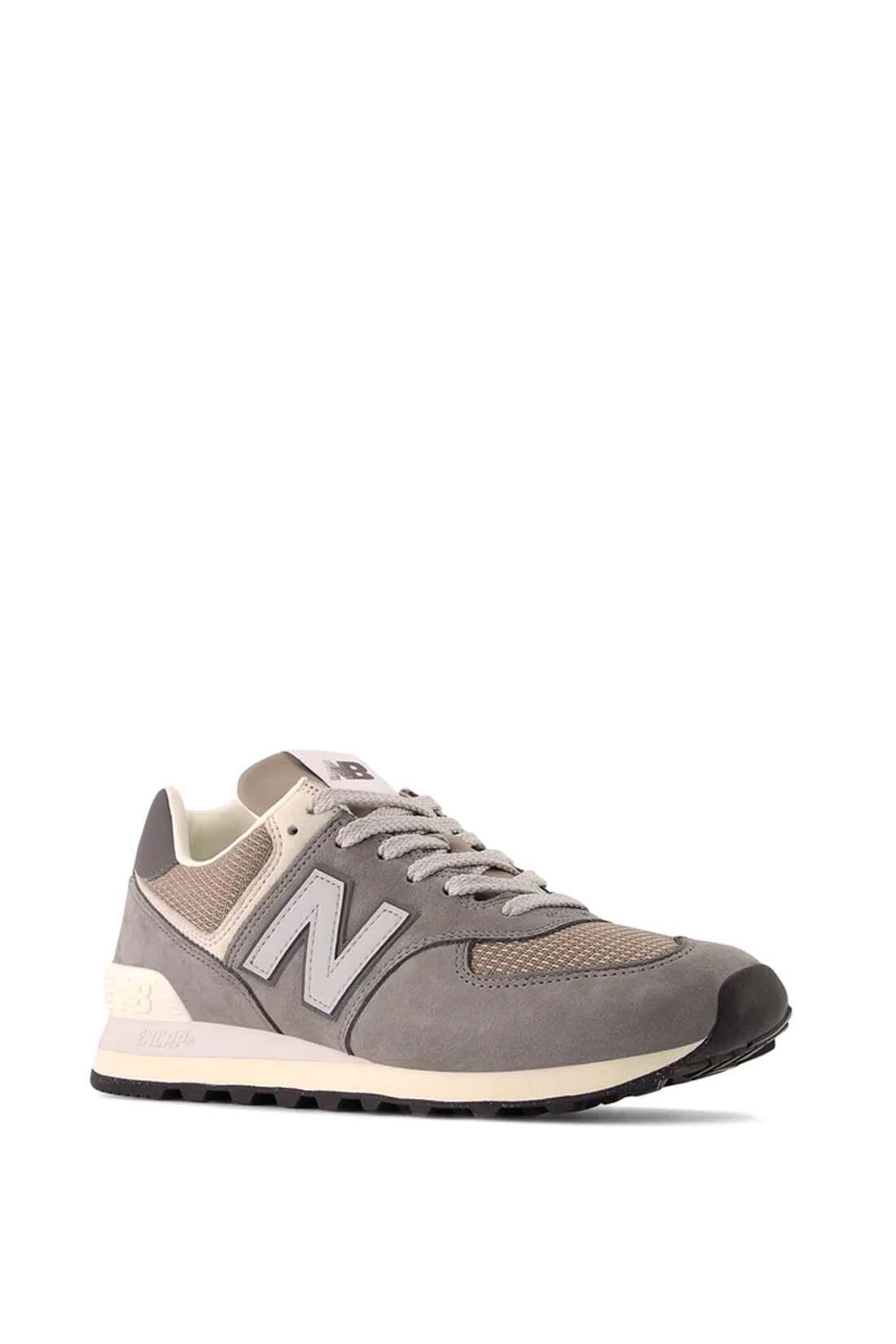 NEW BALANCE picture