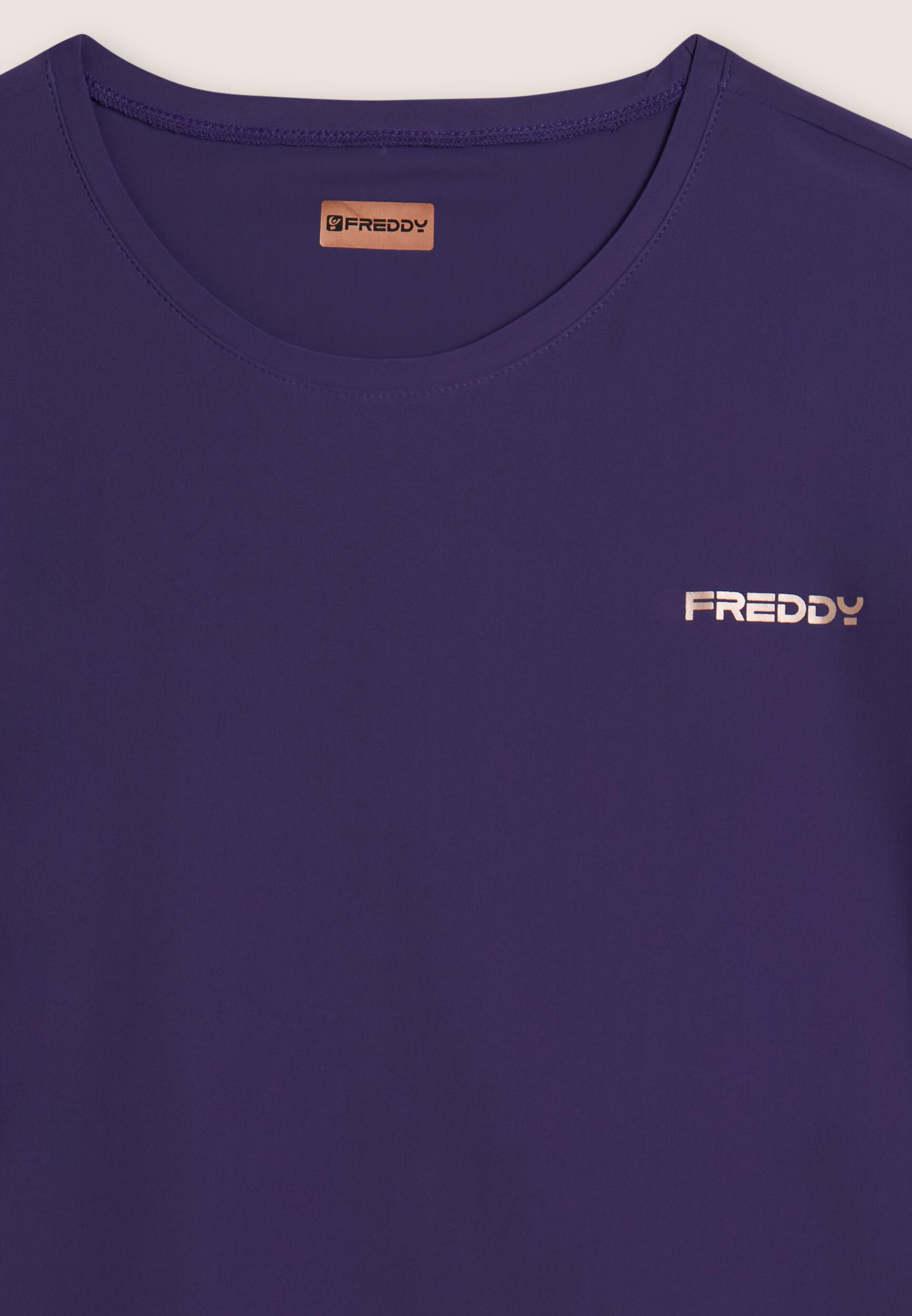 T-shirt tecnica con maniche ad aletta e profili a contrasto 3/3