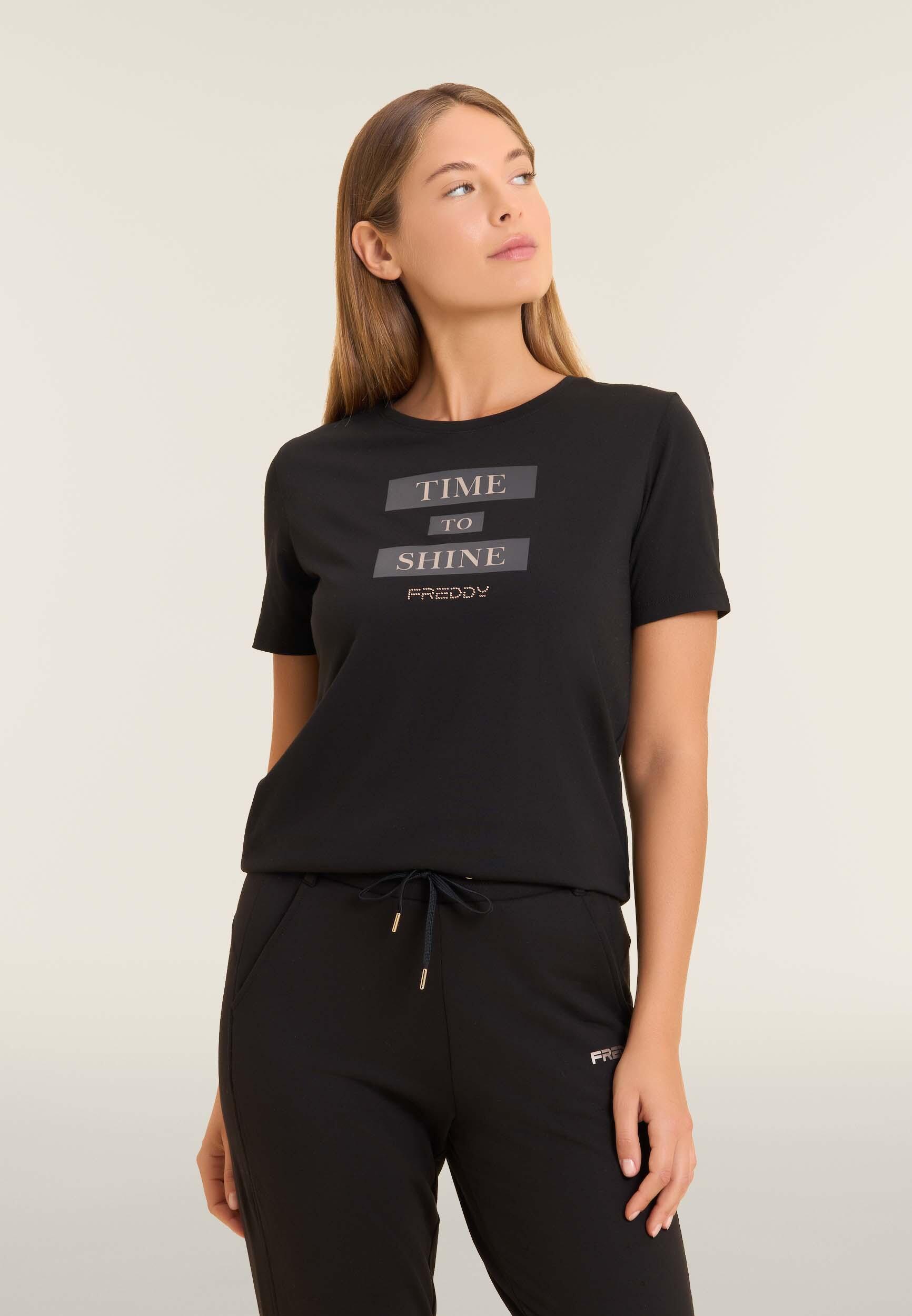 T-shirt pour femmes avec des graphiques et un slogan motivant 2/4