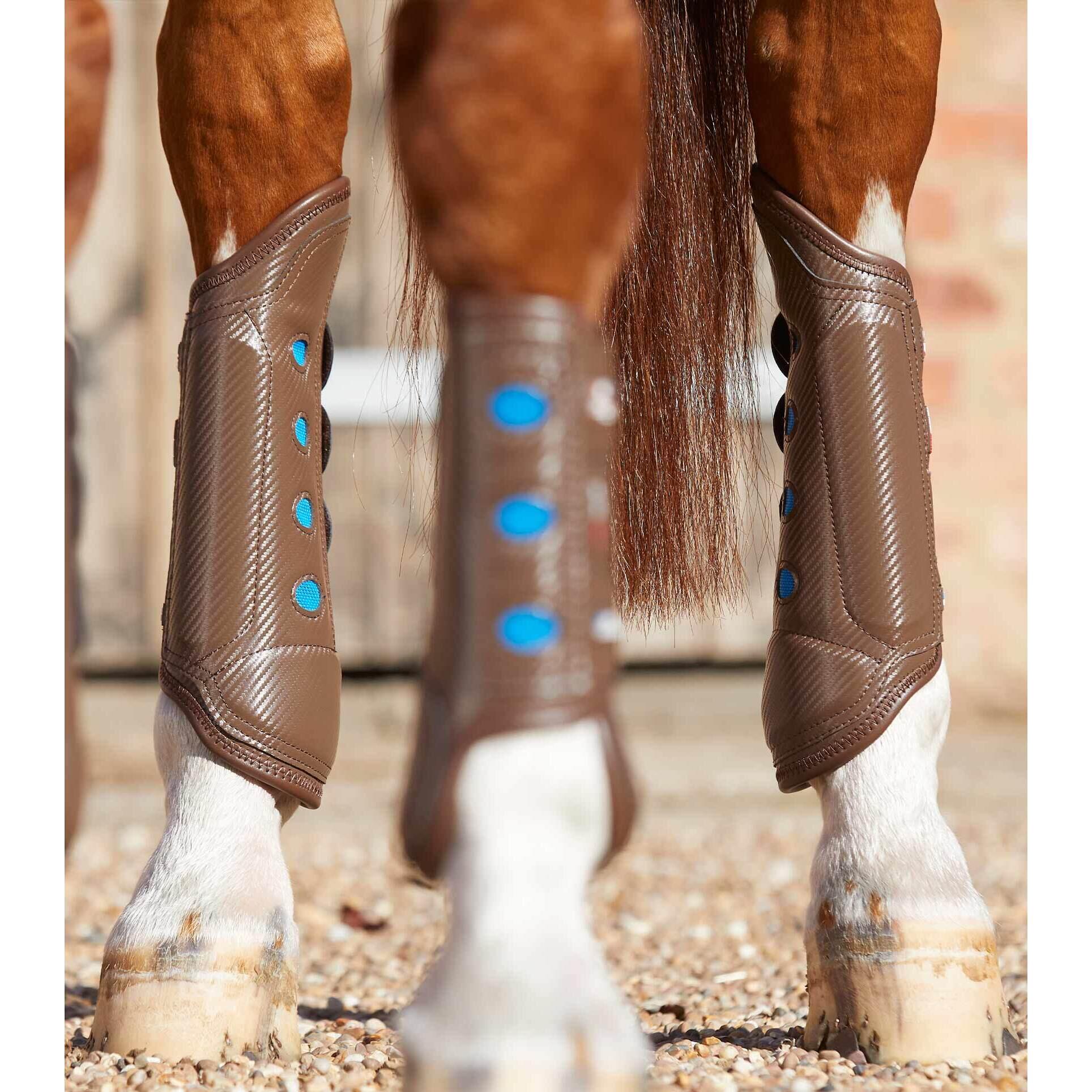 Guêtres antérieurs fermées pour cheval Premier Equine Carbon Tech Air Cooled 2/3