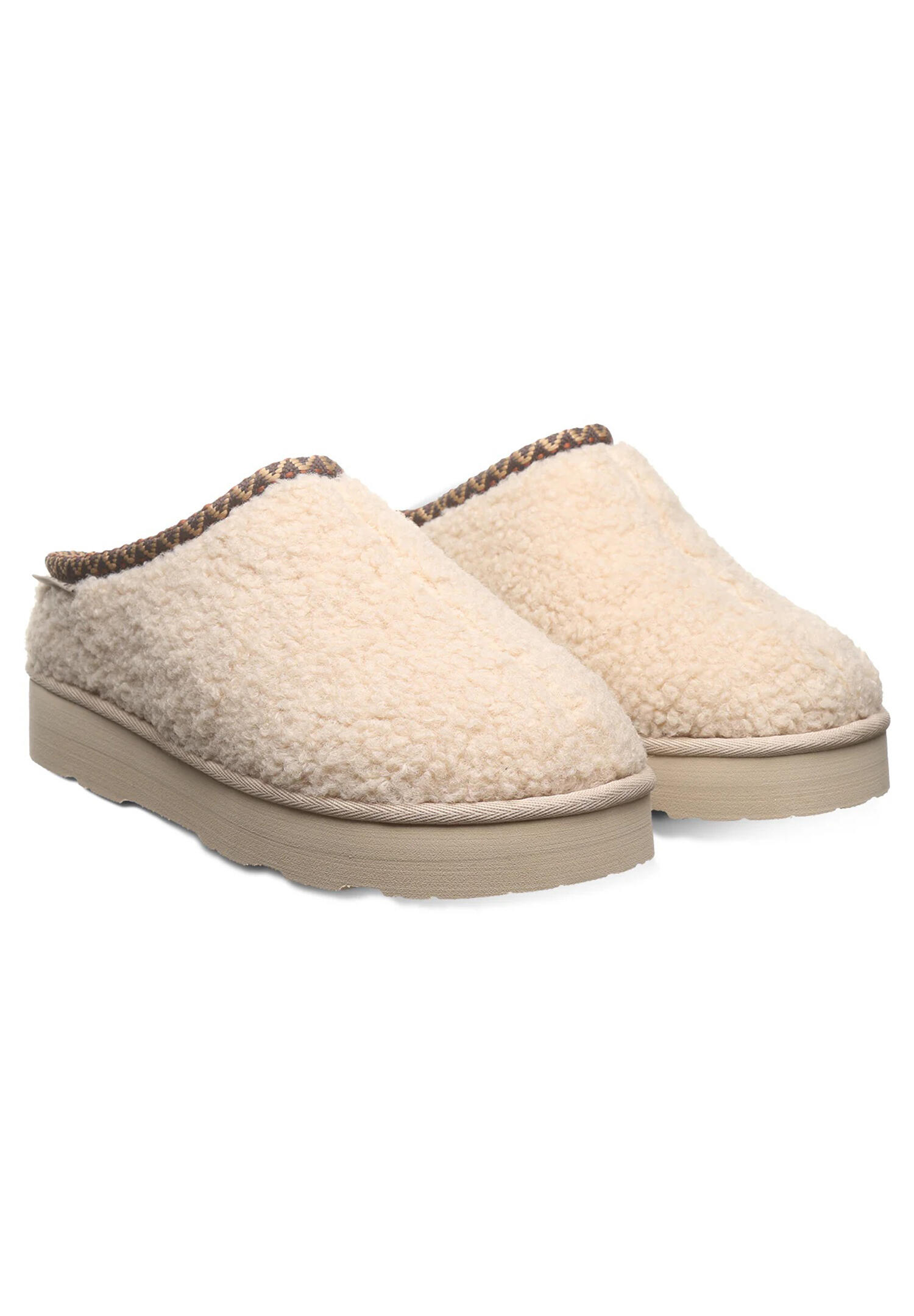 BEARPAW picture