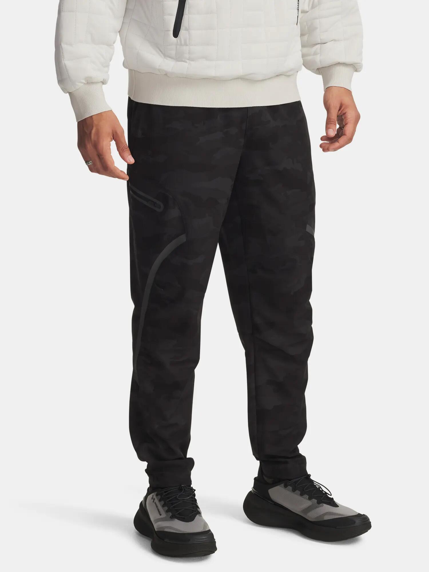 Férfi sportnadrág Under Armour UA Unstoppable Cargo Pant-BLK 1/5