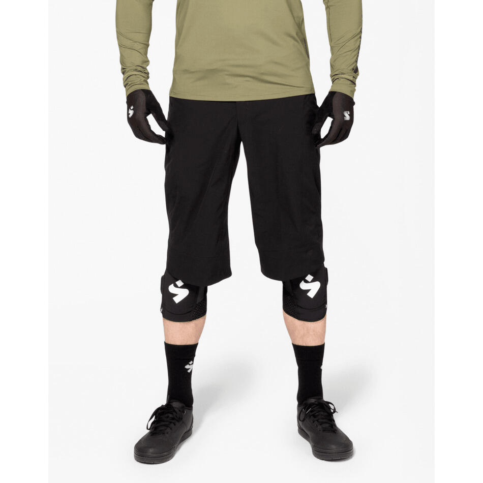 Short Sweet Protection Hunter II 2/4