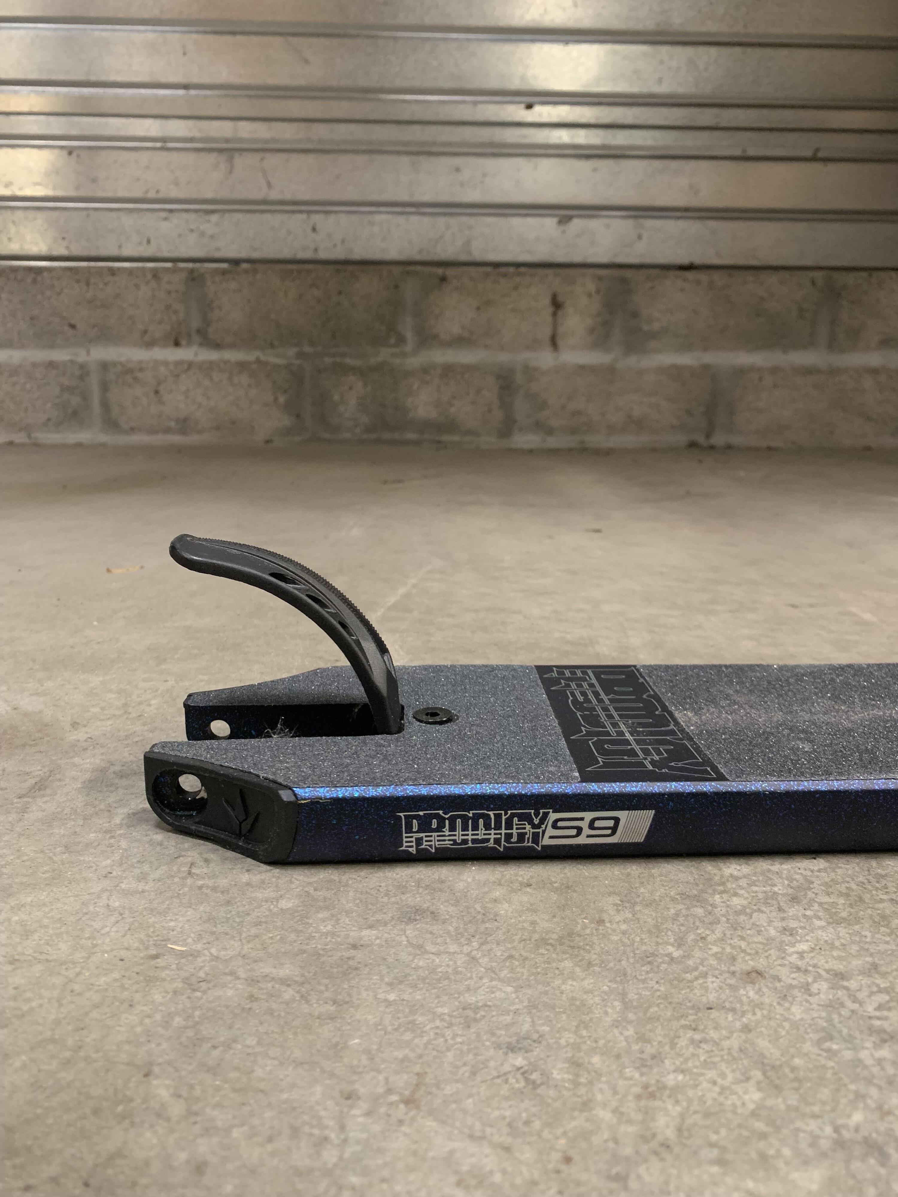 Deck Trottinette - Prodigy S9 - Galaxy - Blunt Scooters 4/5