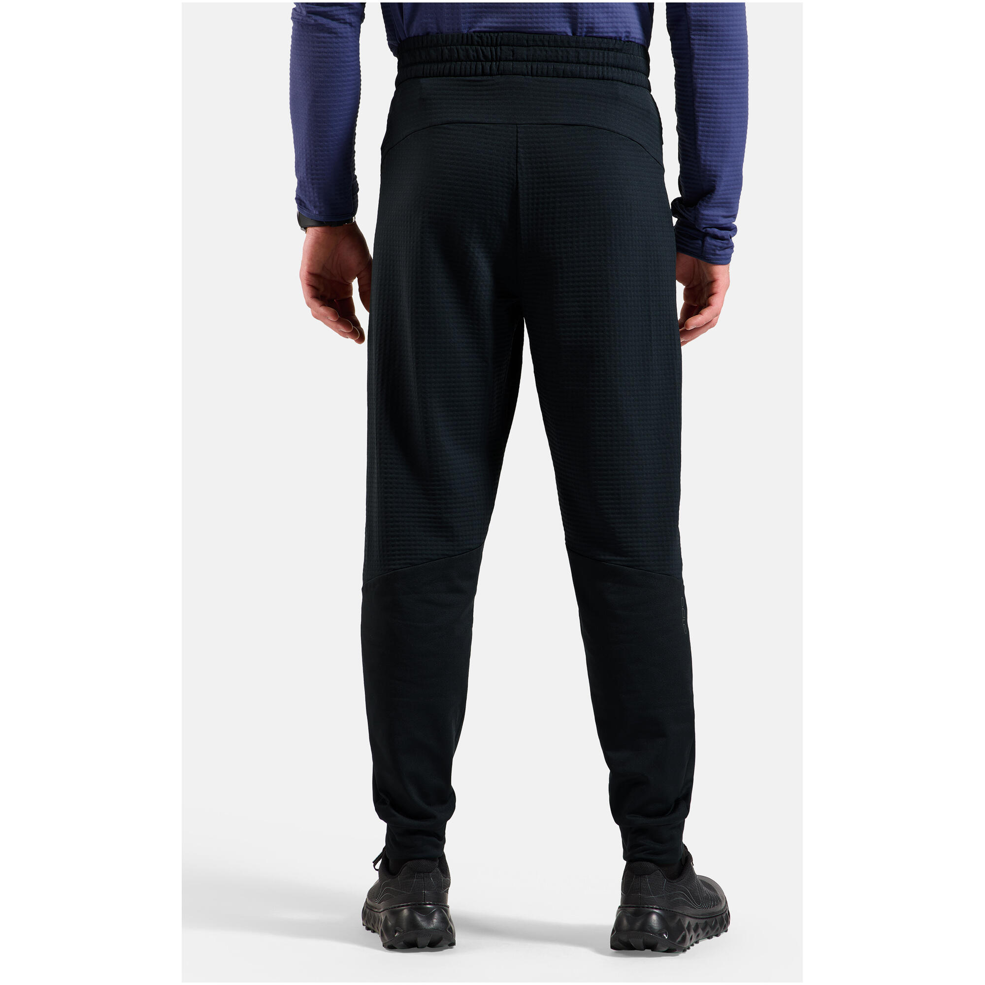 Spodnie dresowe Odlo Pants regular length ESSENTIAL THERMAL 4/7