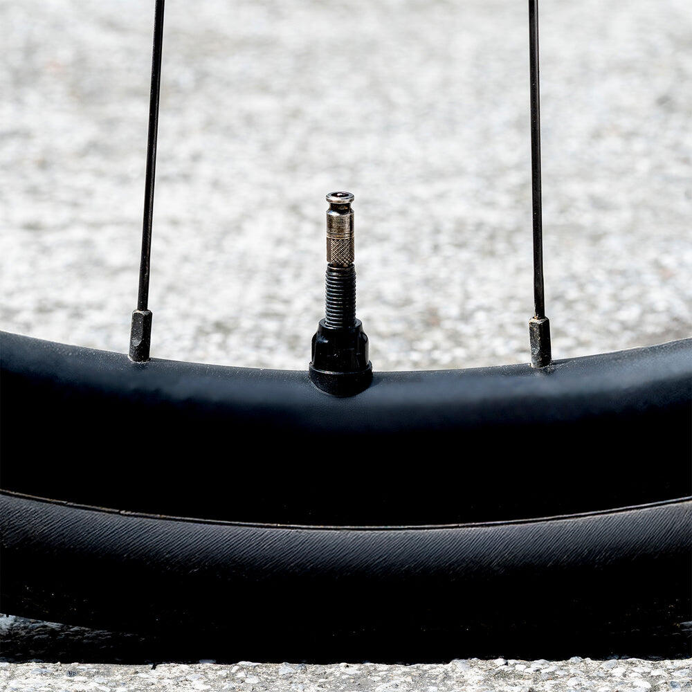 Lezyne Válvula Tubeless Clik™ TLR Pro negra 4/4