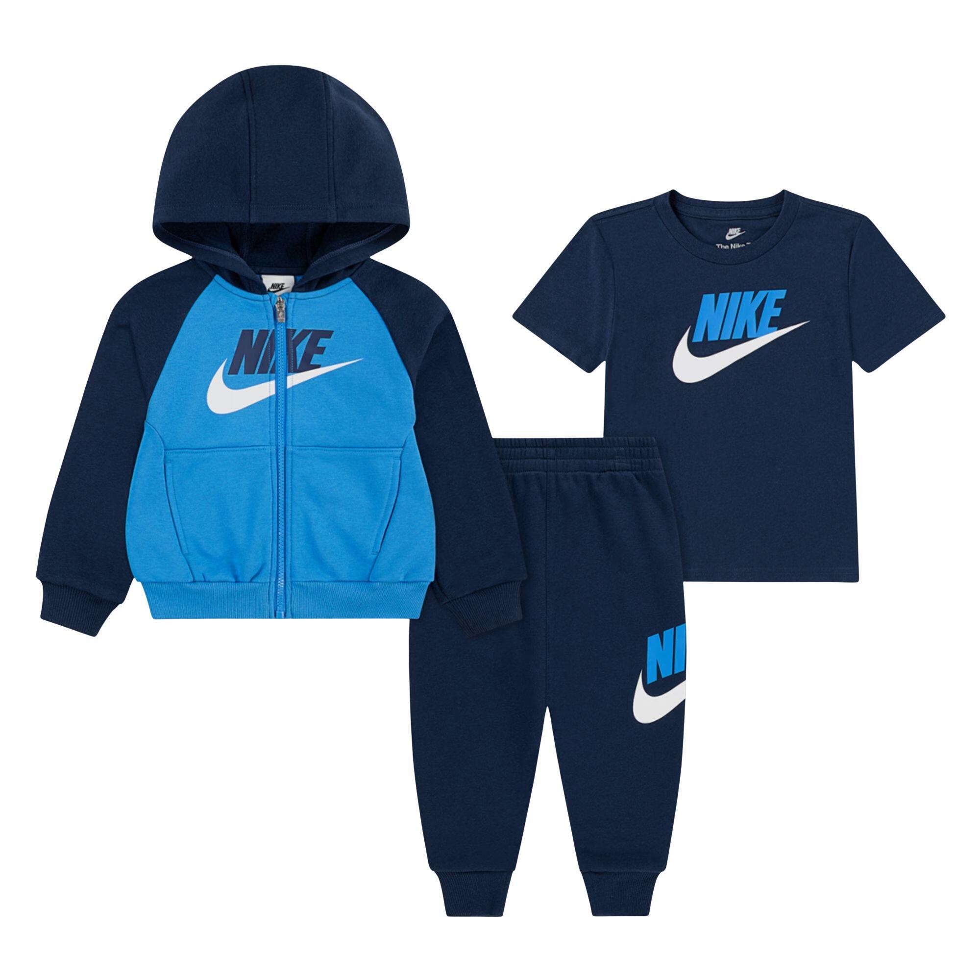 NIKE picture