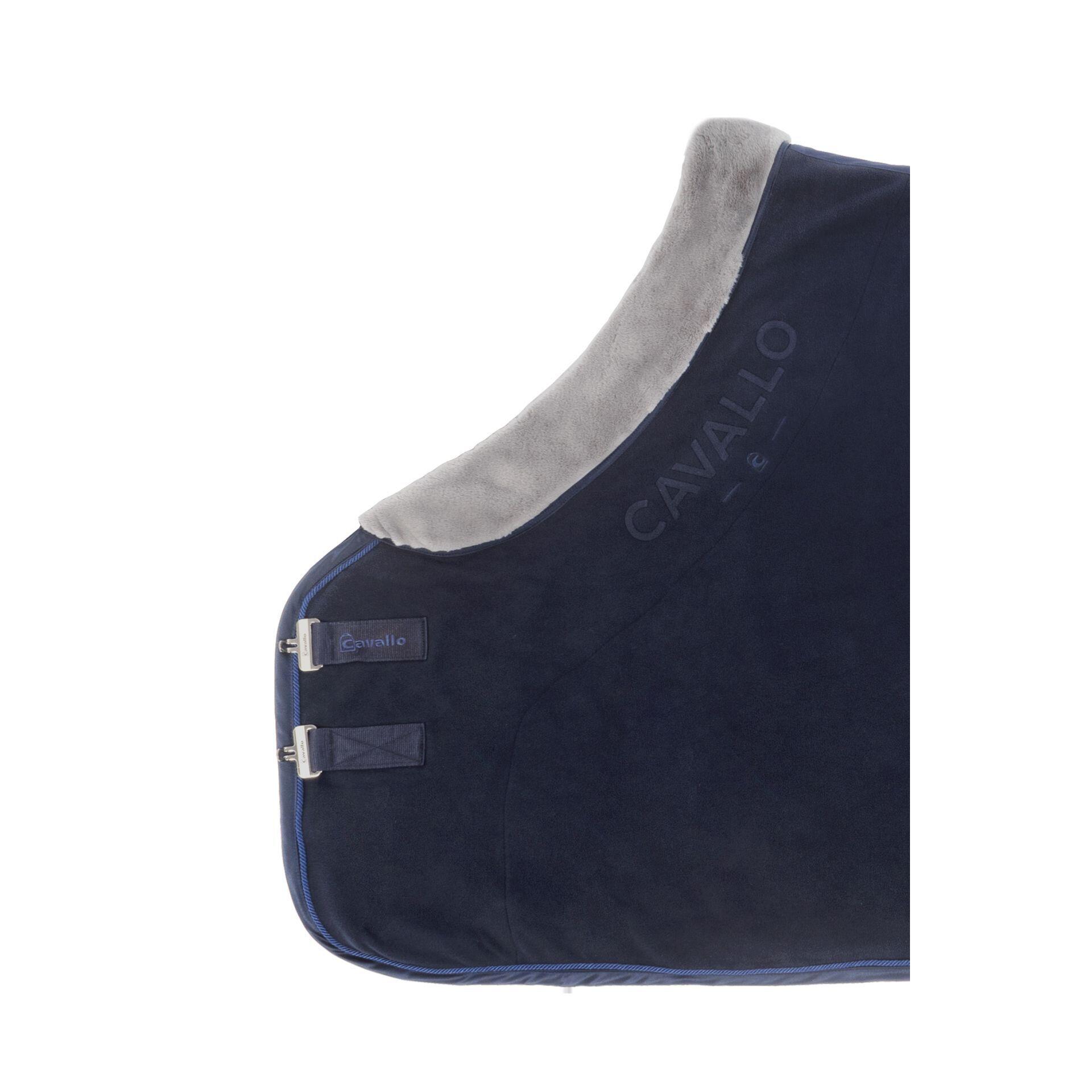 blau / schwarzblau / schwarz