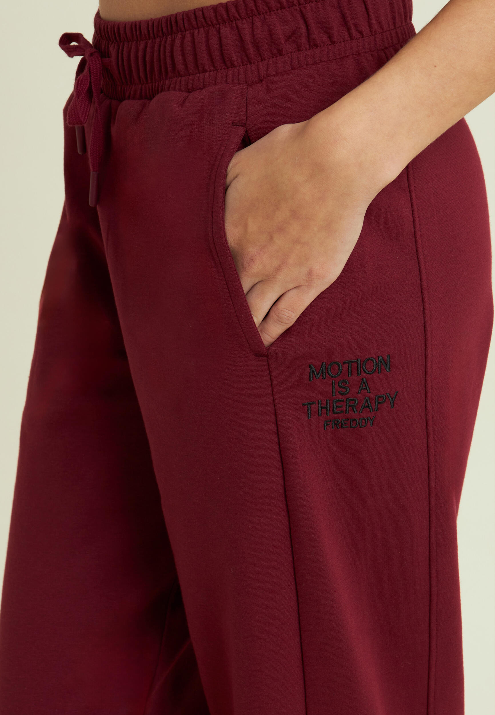 Pantaloni tuta donna regular fit felpati grigi DOMYOS Pantaloni tuta donna regular fit felpati grigi DOMYOS