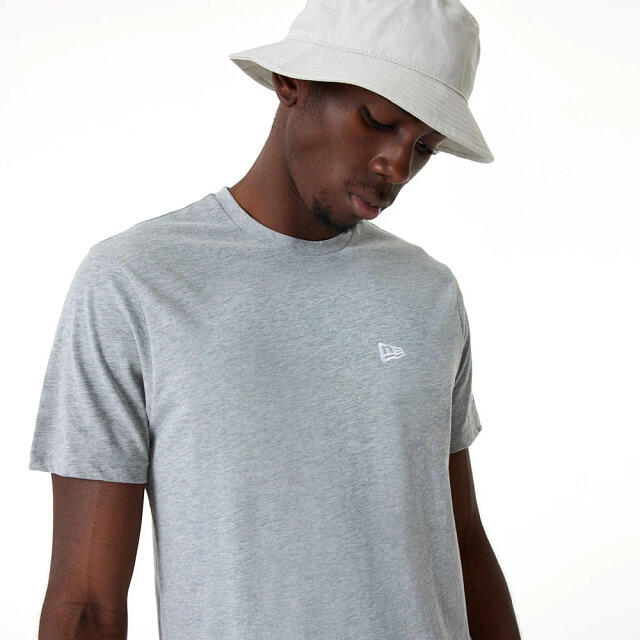 T-shirt New Era Essentials 4/5