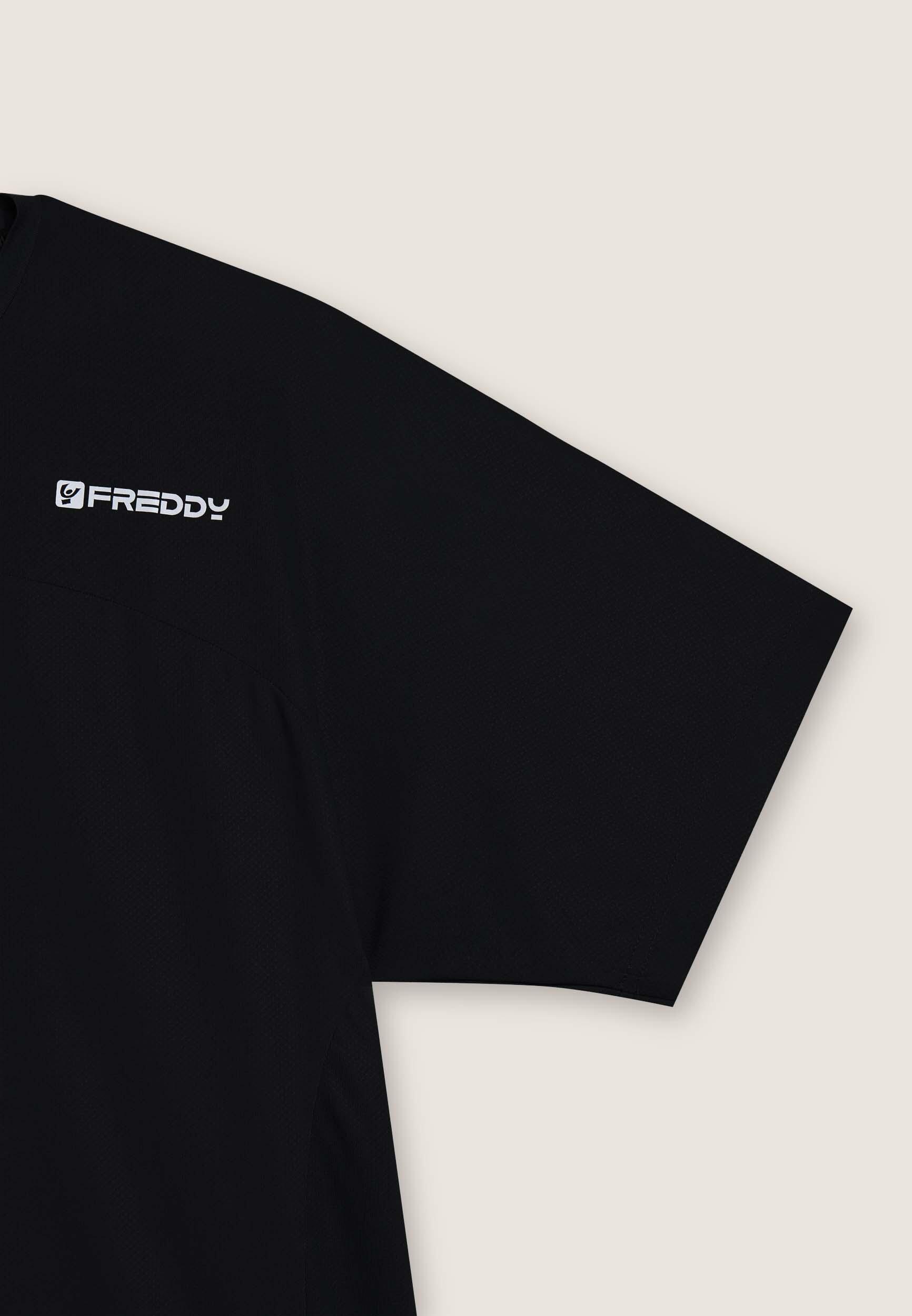 T-shirt de coupe ajustée avec logo en forme de cœur et coupe ergonomique 3/3