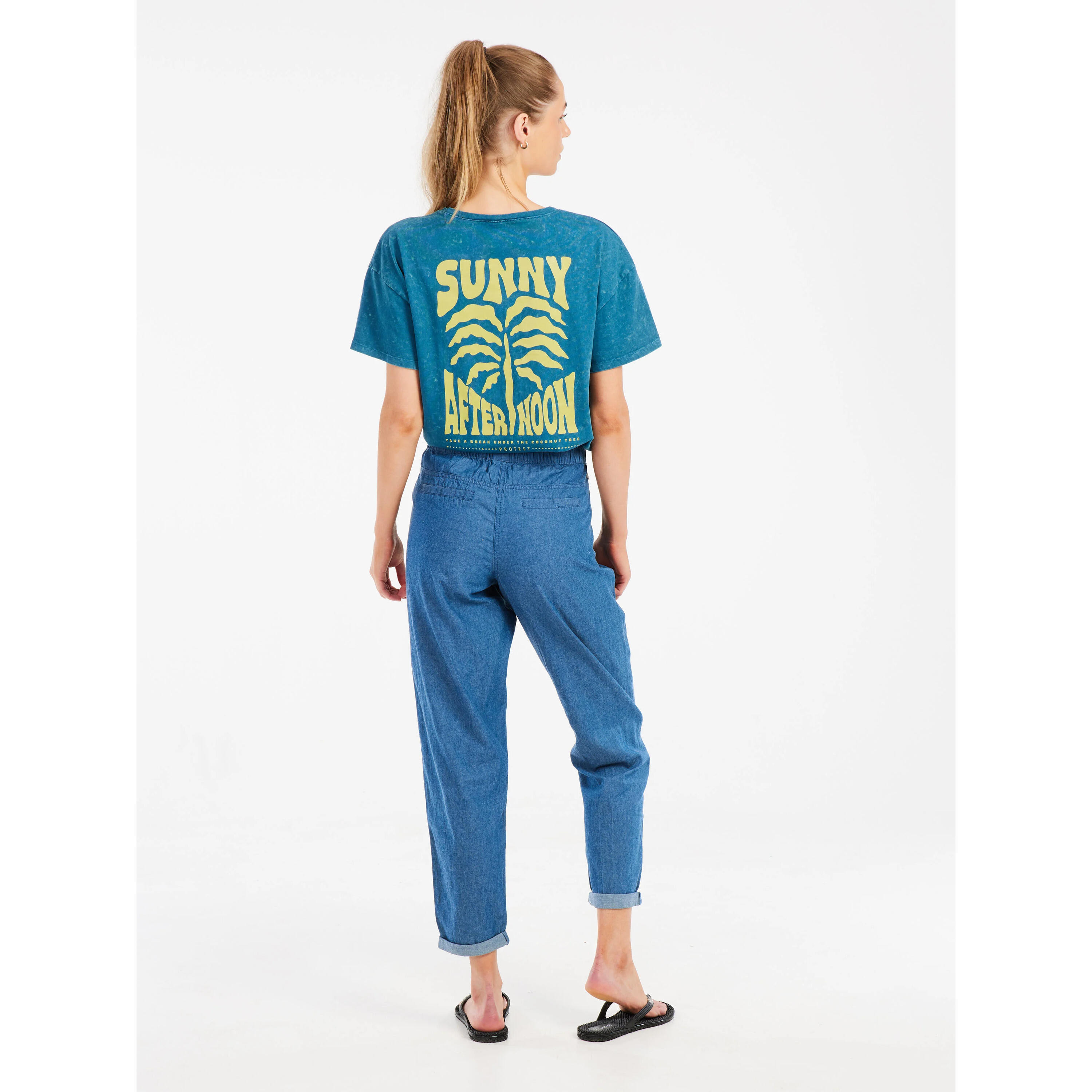 T-shirt femme Protest Alpha 6/7