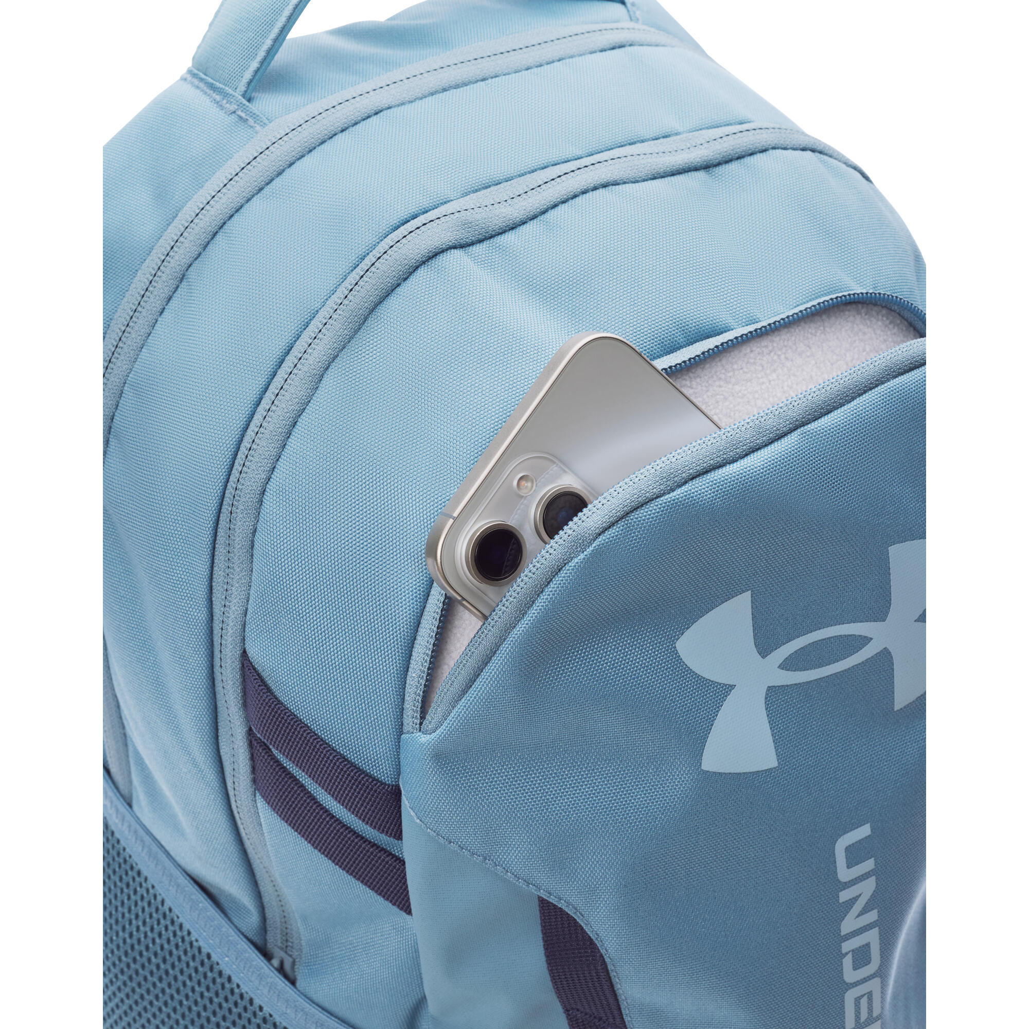 Mochila Under Armour Hustle 6.0 3/6