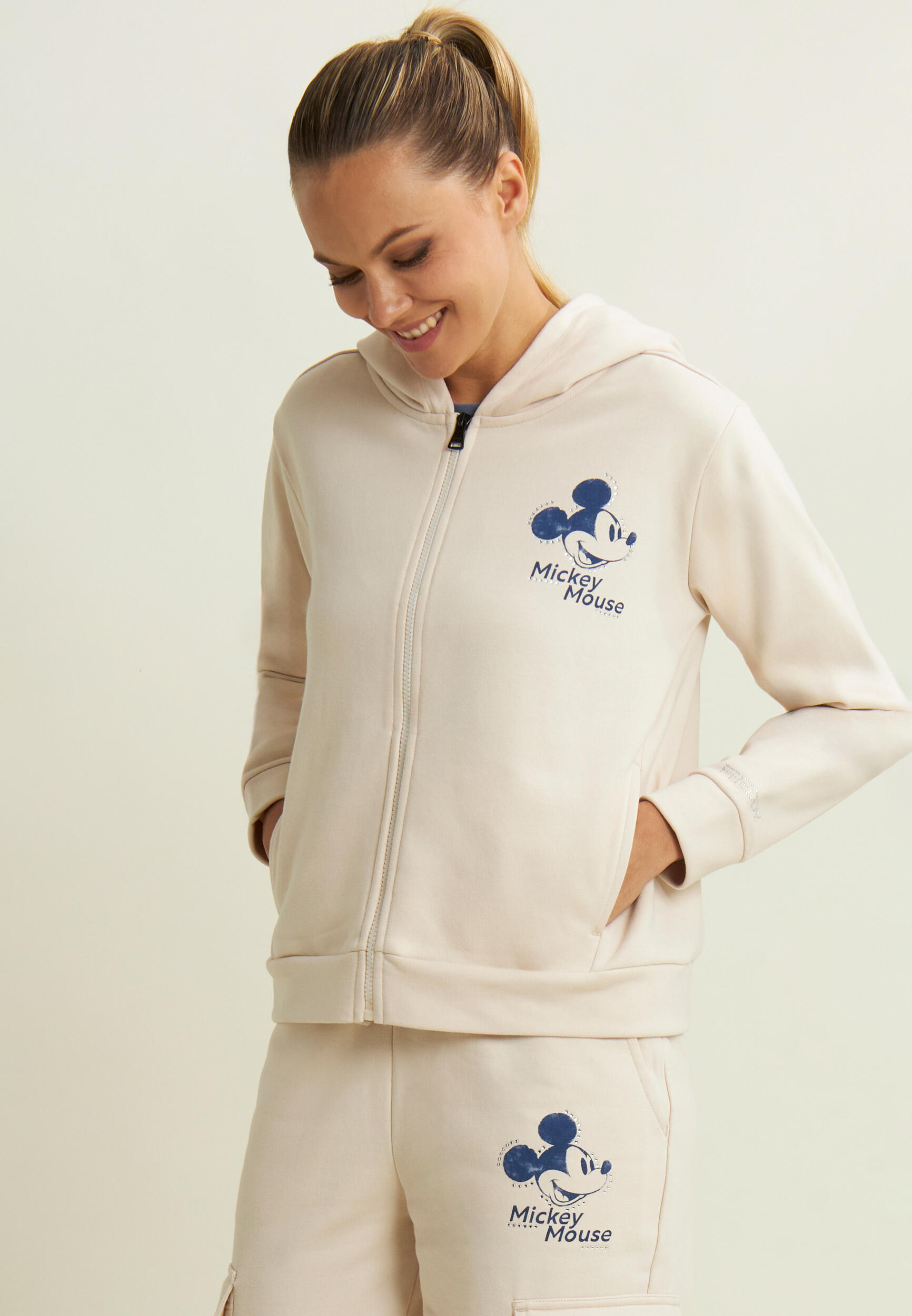 Felpa da donna con cappuccio, zip e grafica Mickey Mouse 2/5