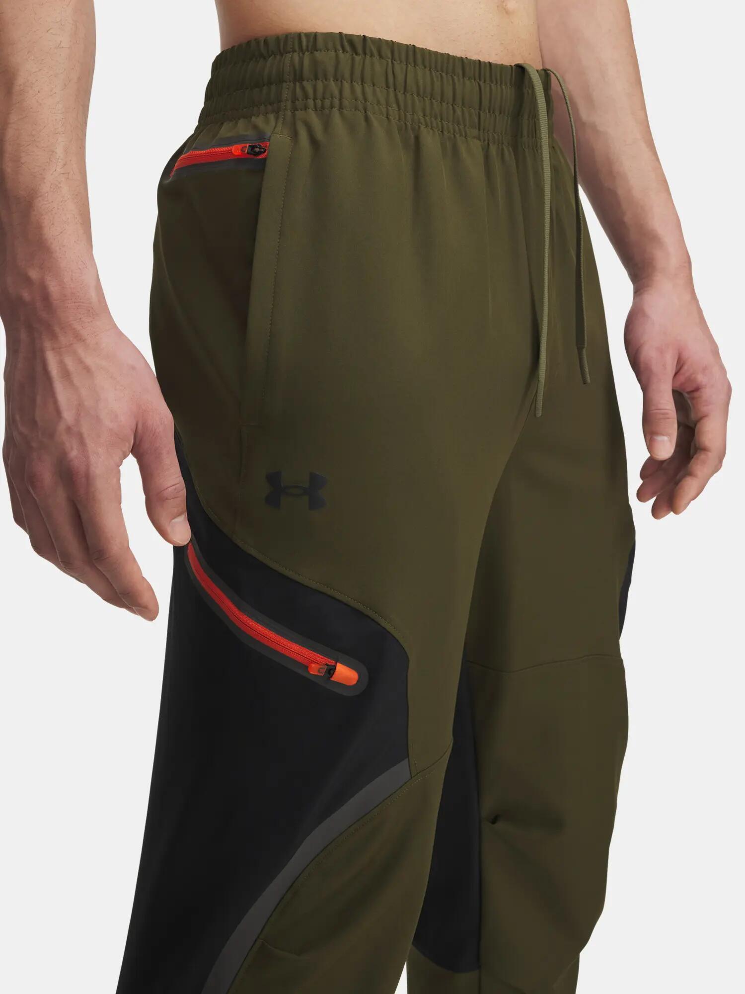 Férfi sportnadrág Under Armour UA Unstoppable Cargo Pant-GRN 3/4